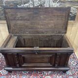 Large 18th century oak chest