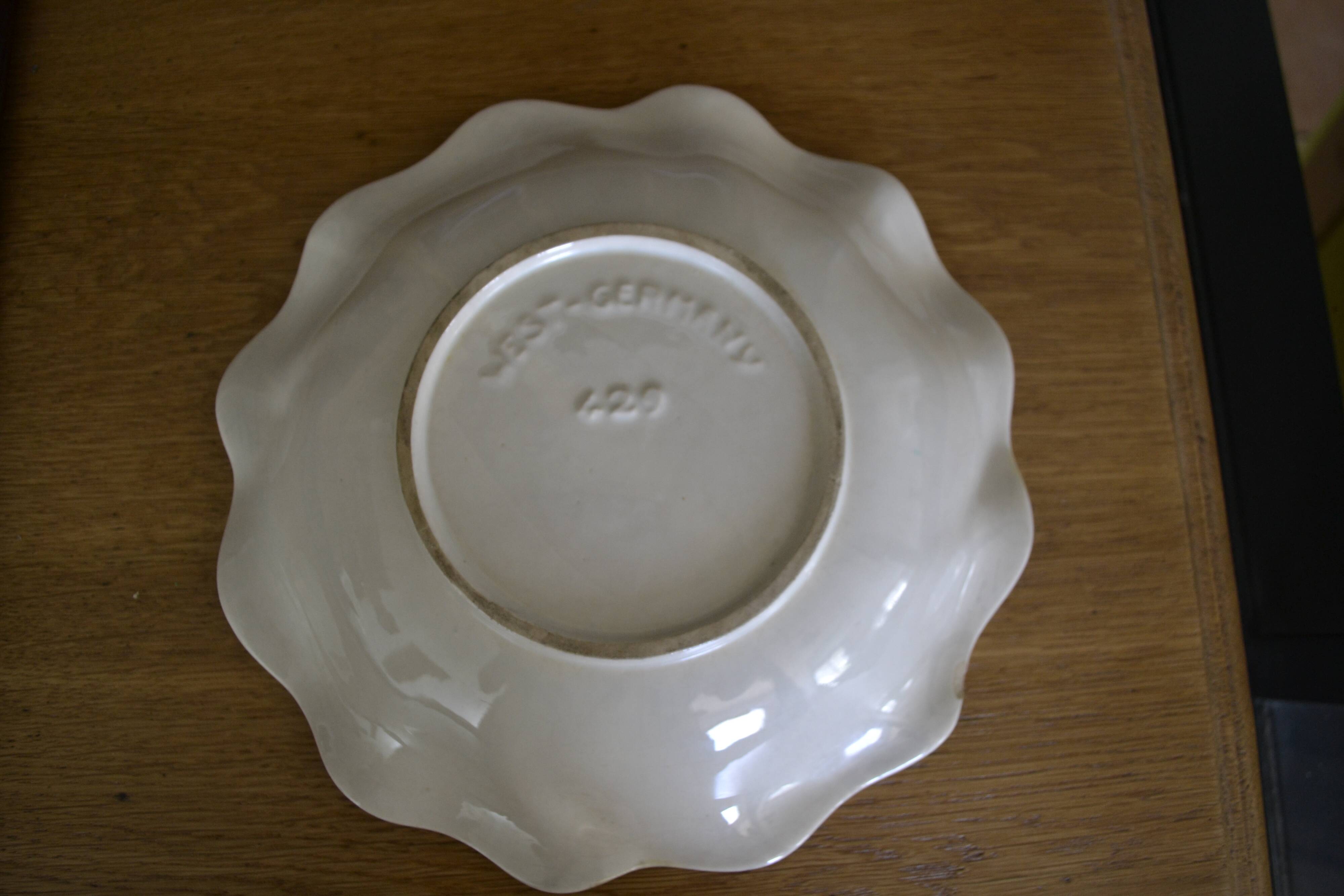 Numbered salad bowl West Germany