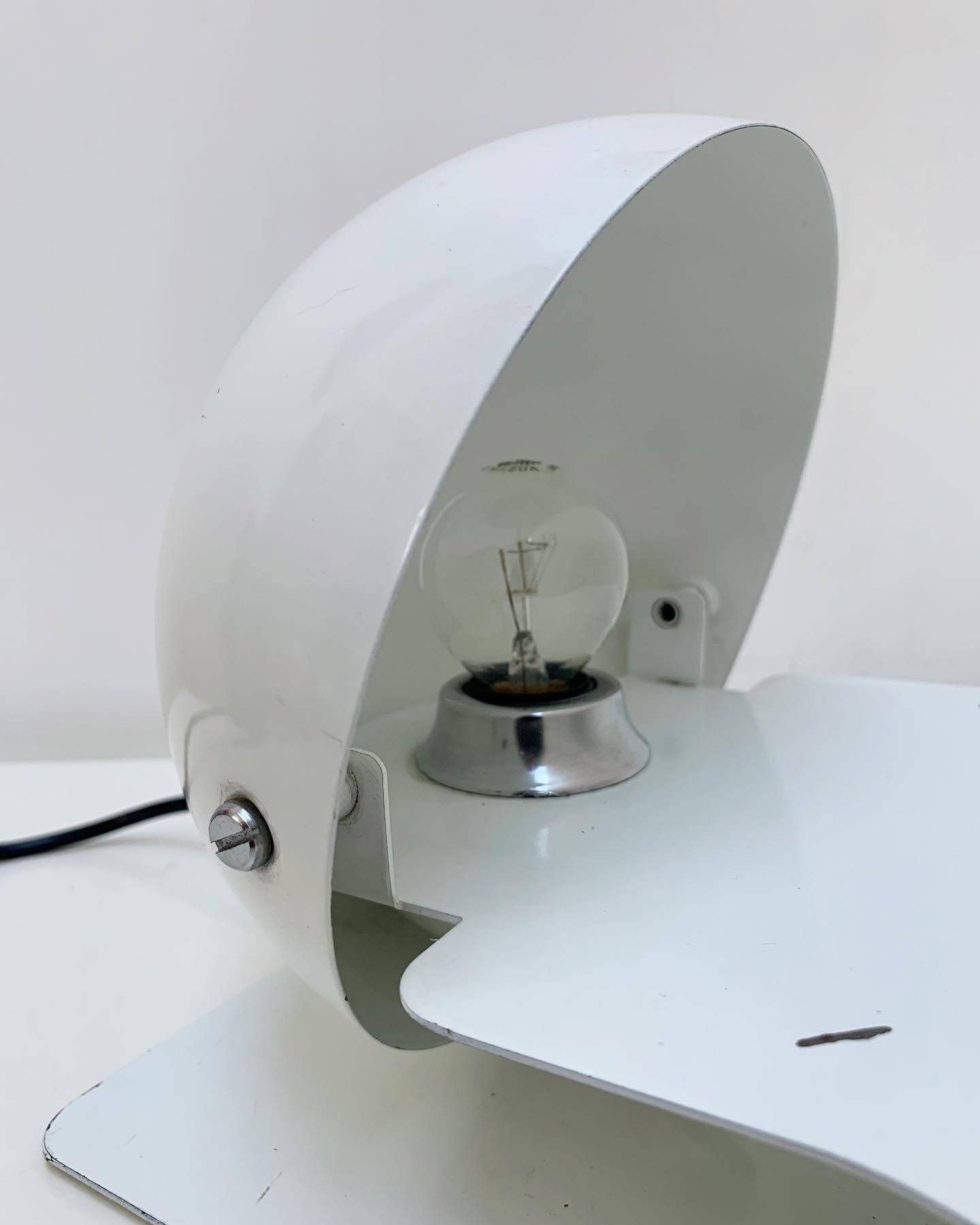 “Bugia” lamp by Giuseppe Cormio for Guzzini, 1975.