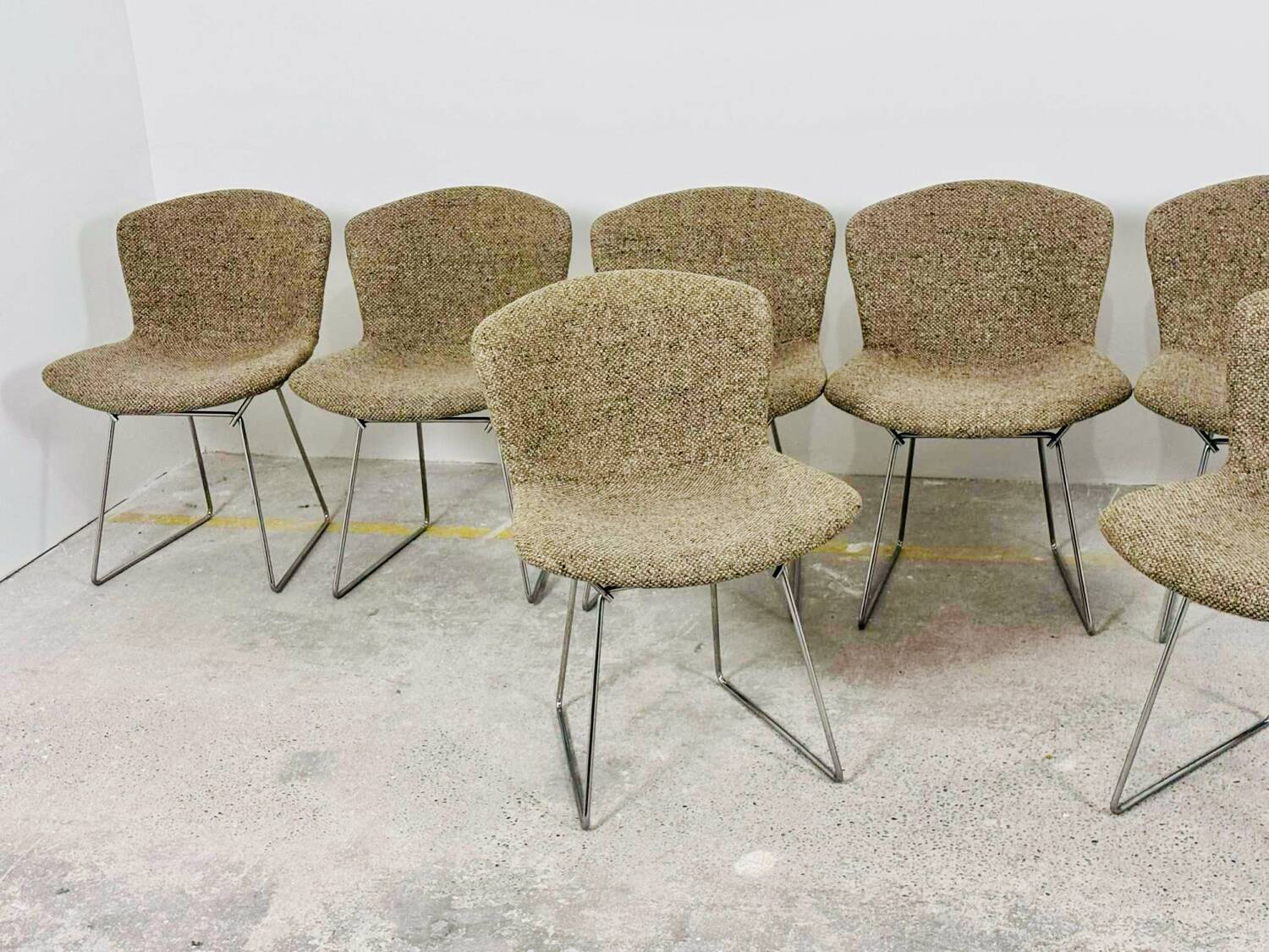 Set of 10 Wire chairs by Harry Bertoia for Knoll