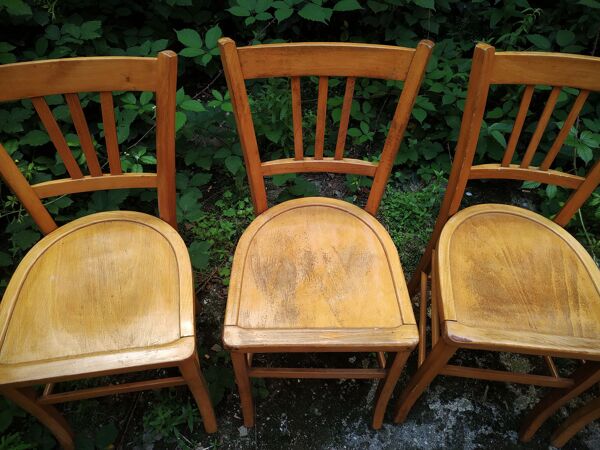 Série de quatre chaises bistrot Luterma