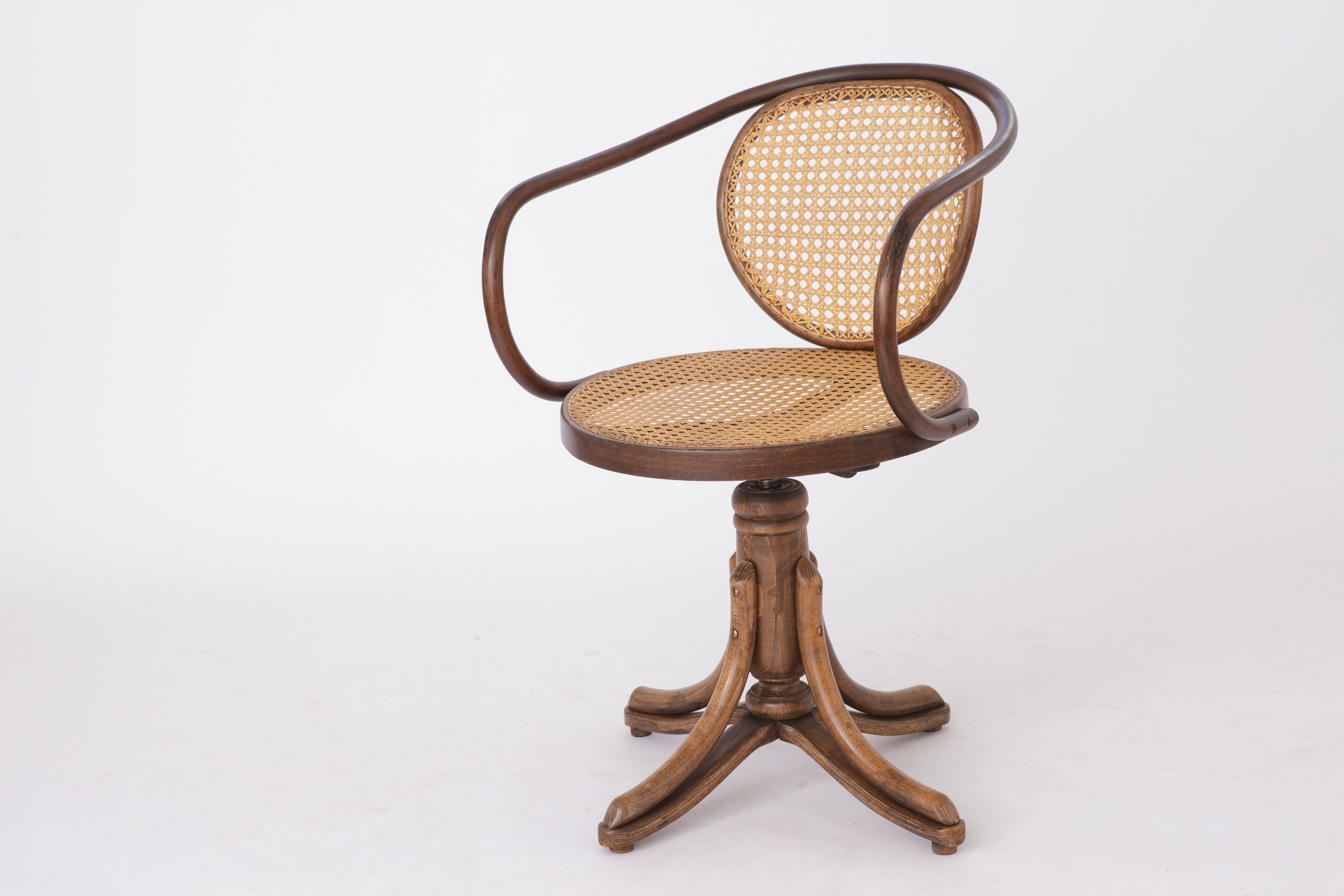 Chaise de bureau vintage en bois courbé tresse viennoise