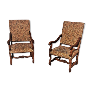 Paire de fauteuils de style louis XIII