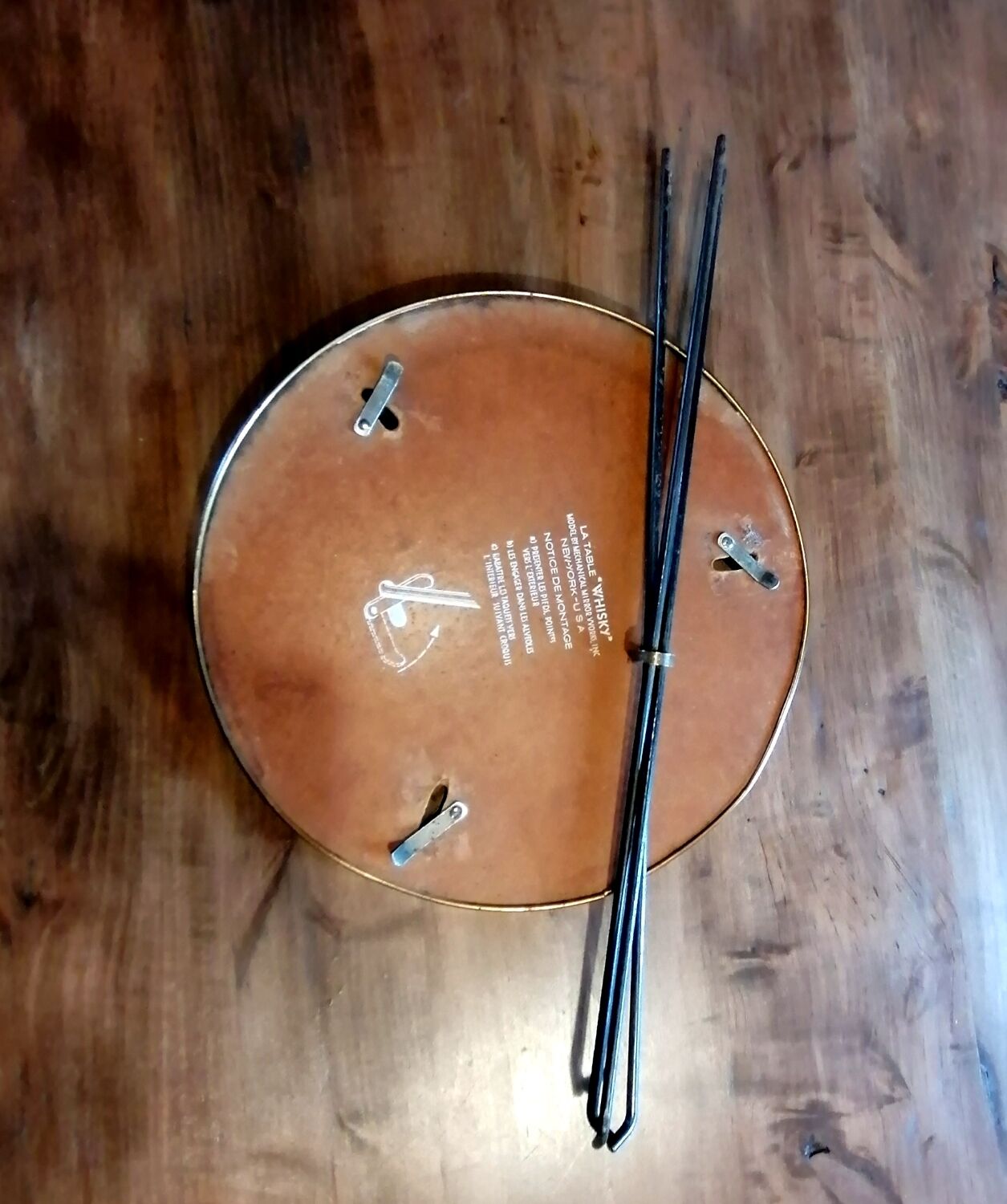 Table whisky by mechanical mirror works INC vintage