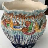 Art deco pot cache birds in old glazed ceramic