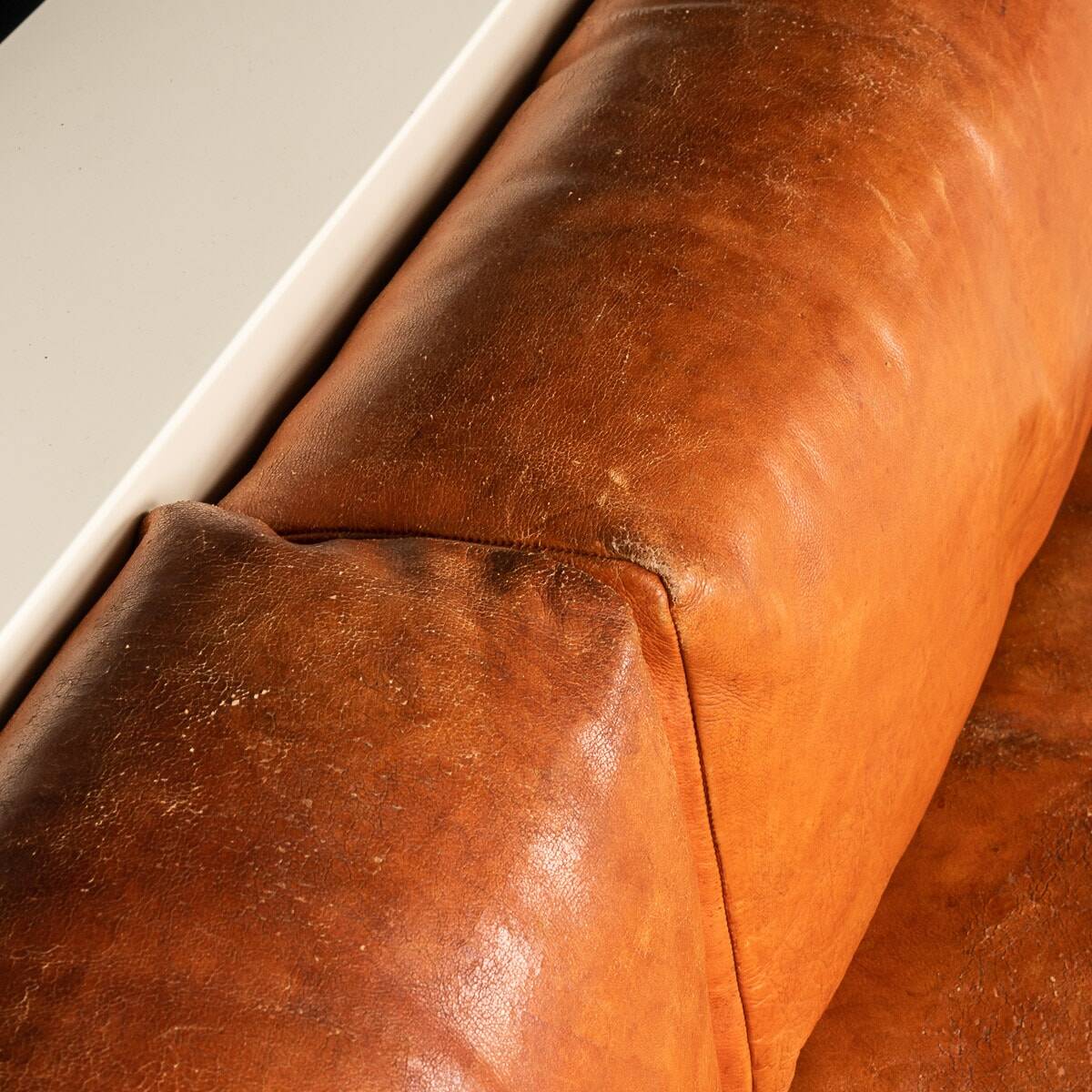 20thc two-seater saratoga sofa by lella and massimo vignelli for poltronova