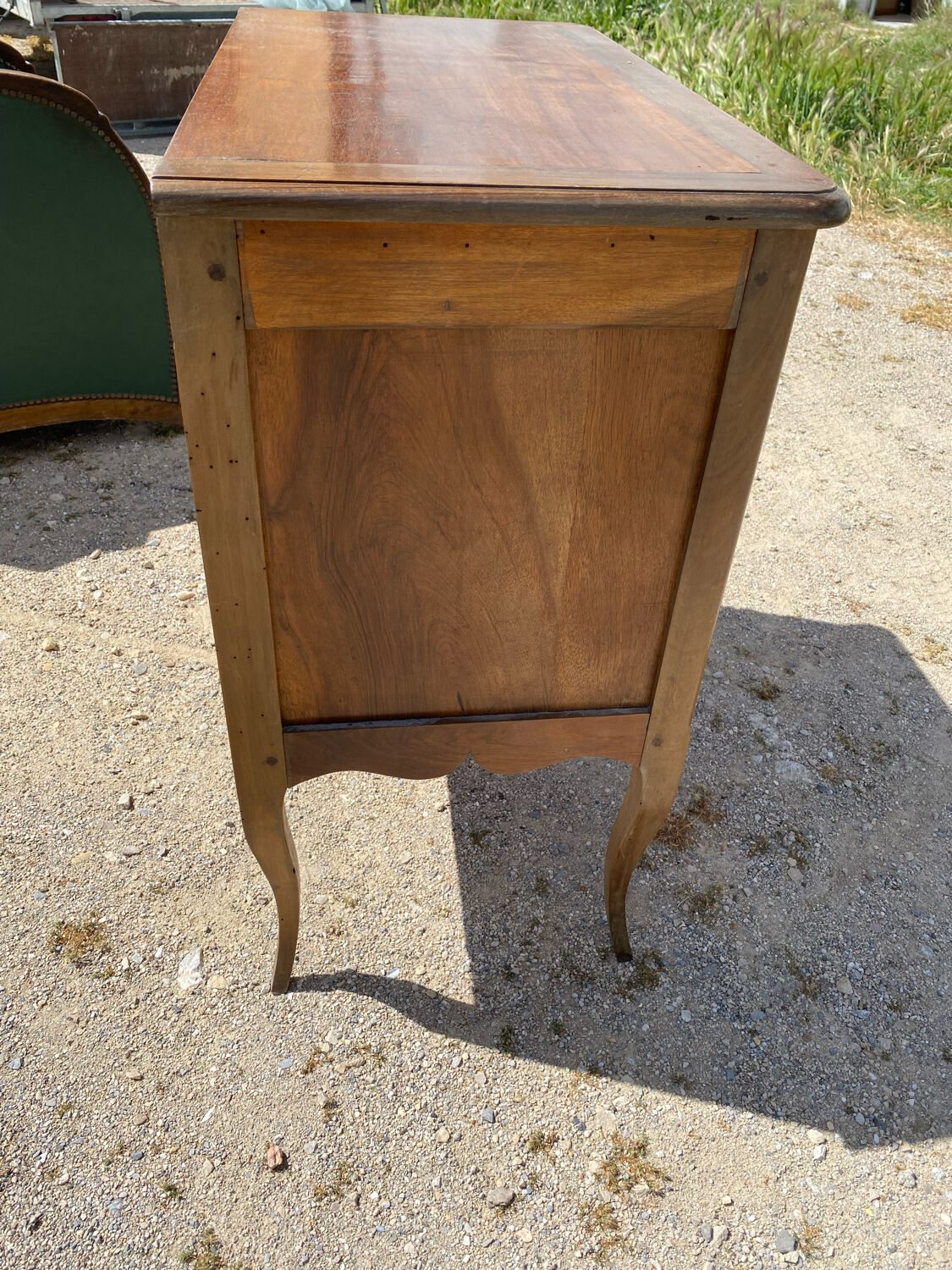 Louis XV style chest of drawers