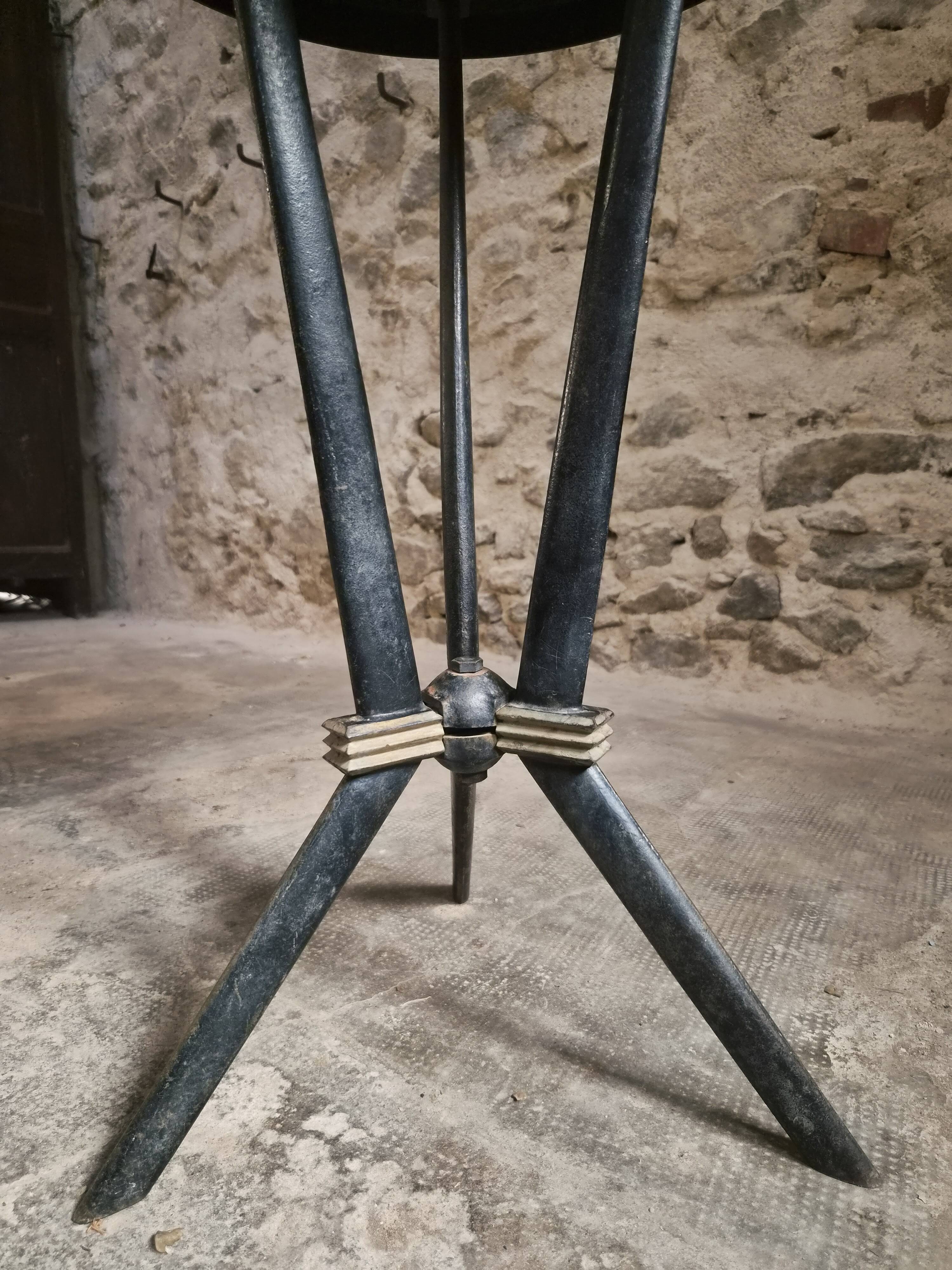 Table bistrot art déco française avec plateau Rex bakélite – c.1930–1940