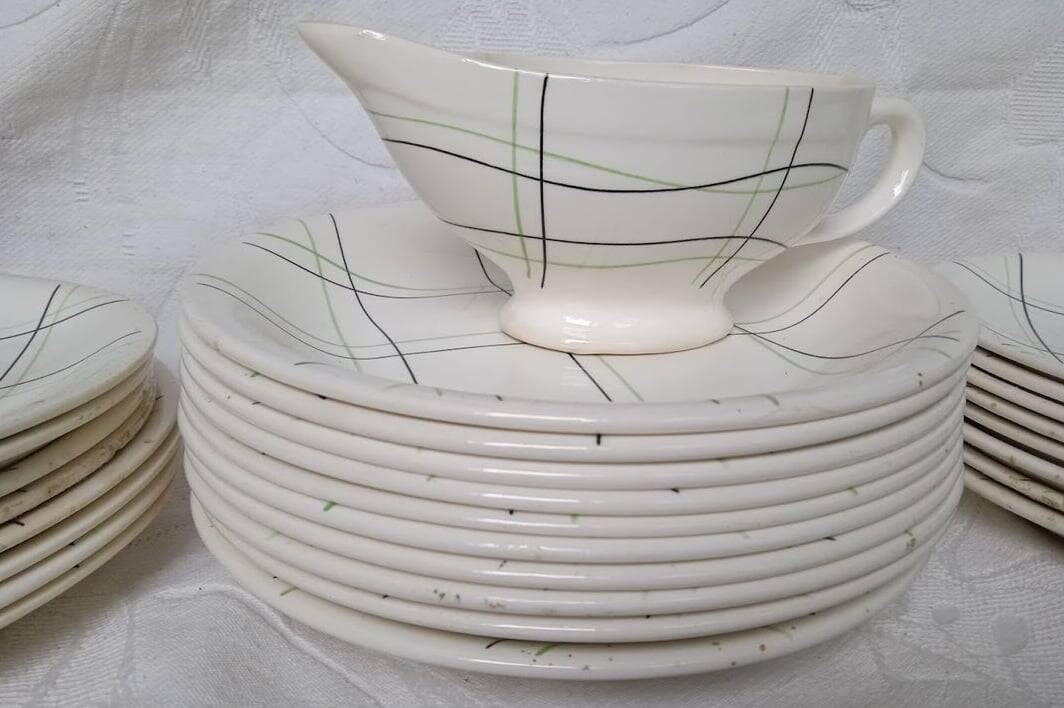 Vintage Salins service – Sortilège model – 1960s–70s –