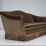 Canapé 3 places danois des années 1960, revêtement en velours vert olive, bois de hêtre.