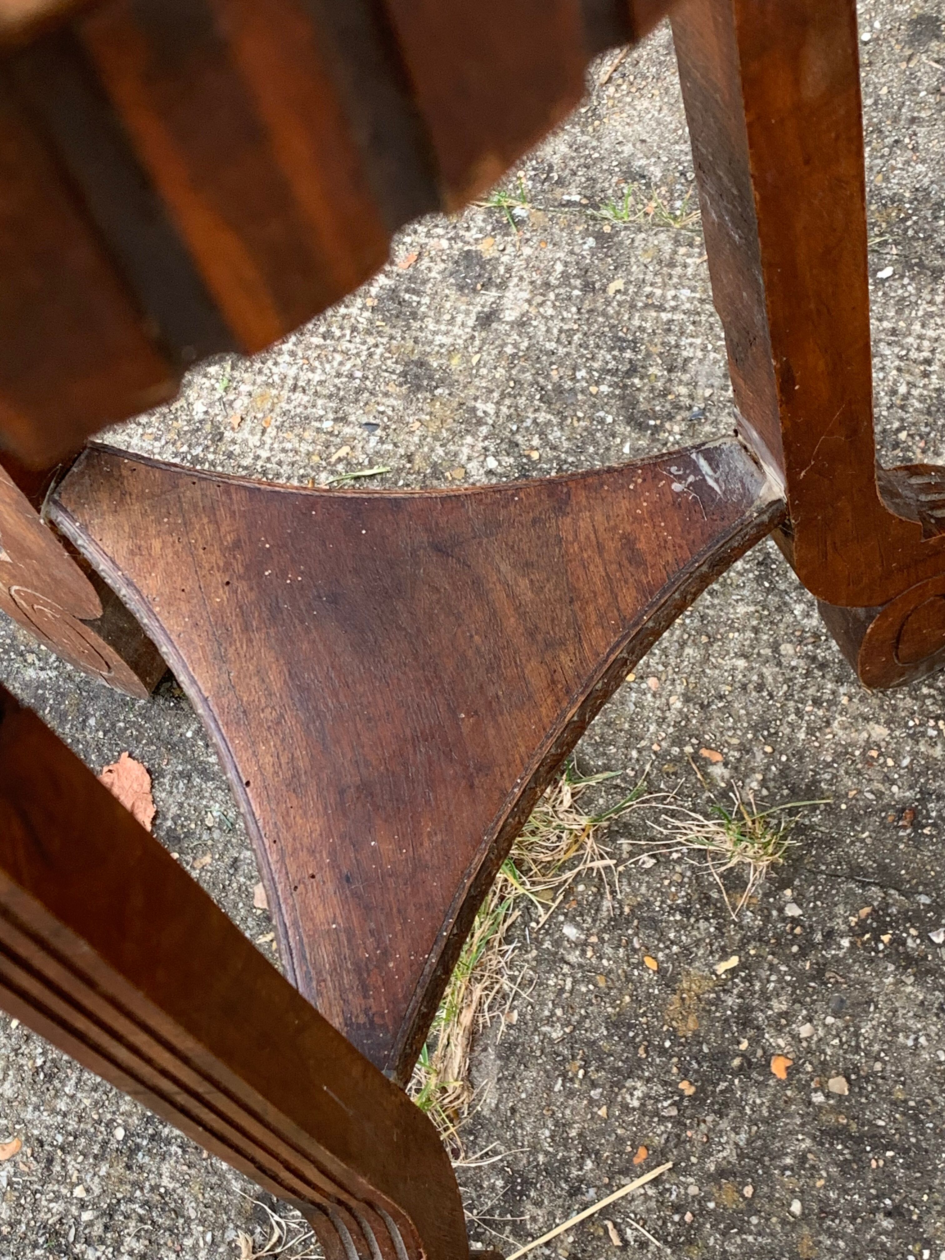 Saddle door plant in chiseled wood and marble art deco