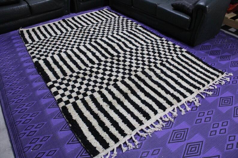Tapis en laine pure fait main traditionnelle blanc et noir taille 250 x 250