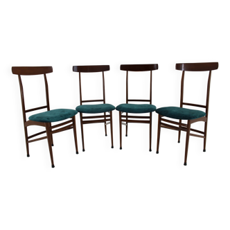 Ensemble de quatre chaises à repas en acajou des années 1960, Italie