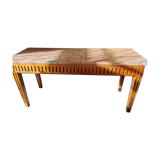Hunting table
