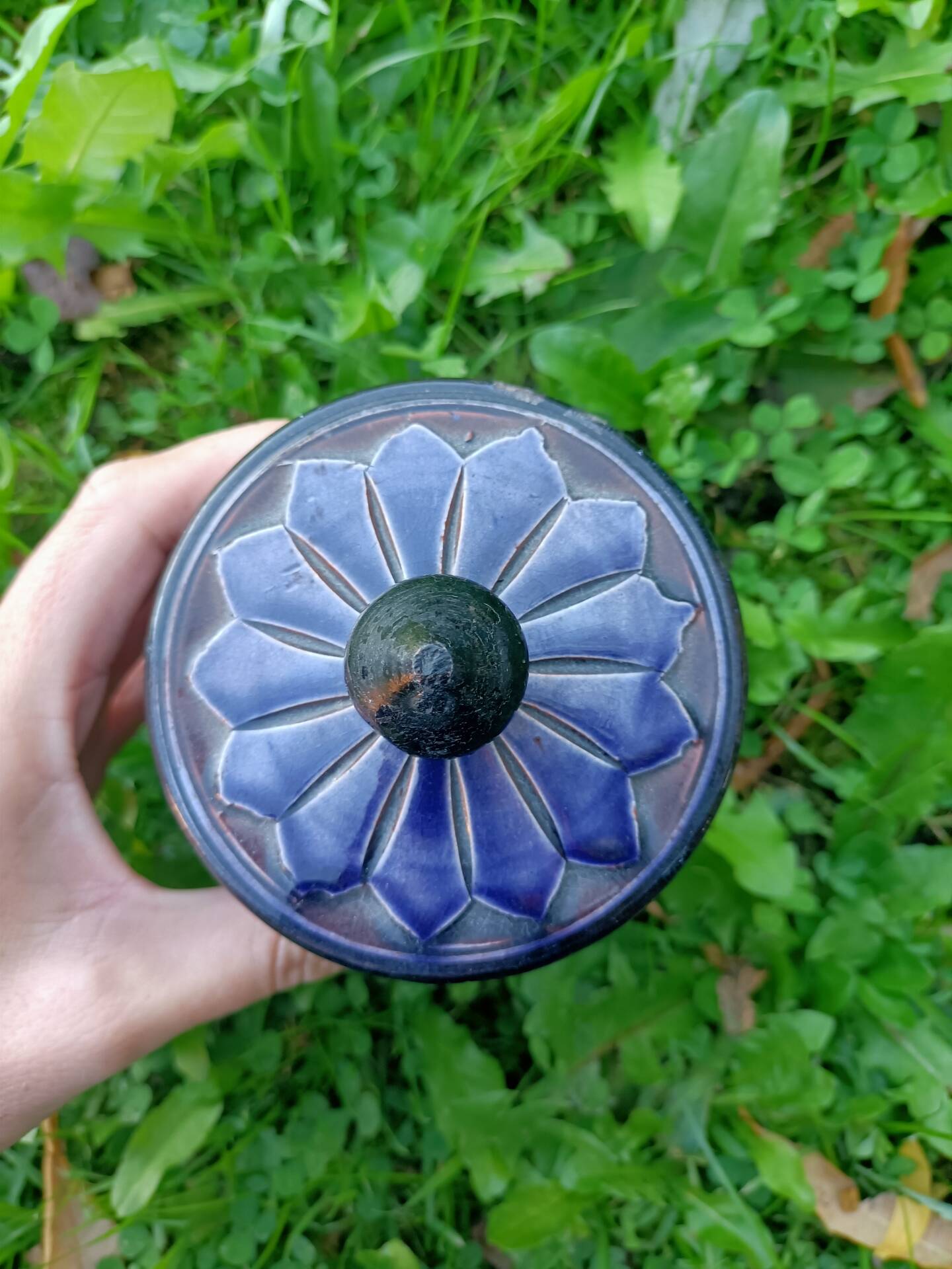 Decorative storage box