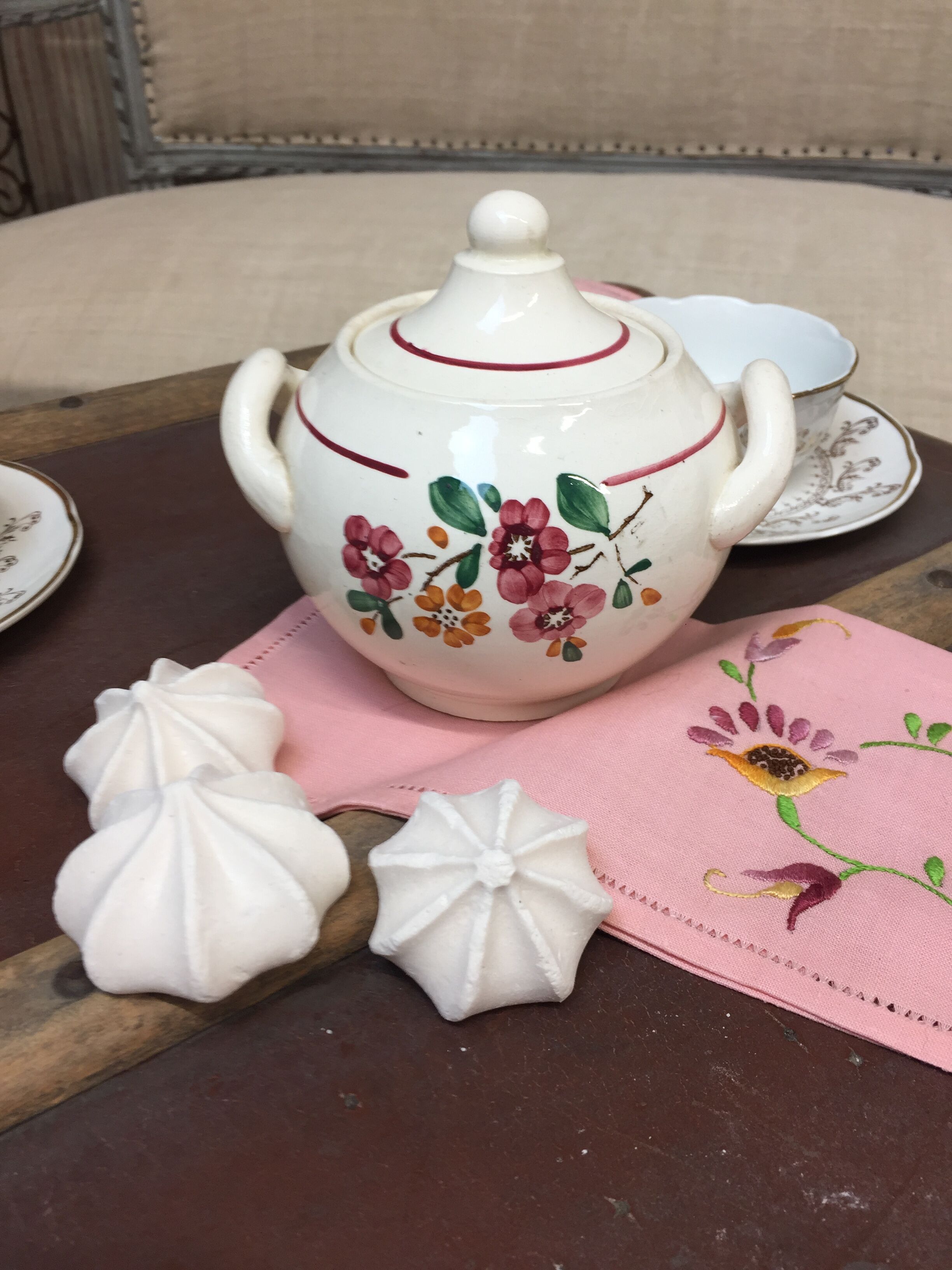 Old sugar bowl with floral decoration Made in France Sarreguemines