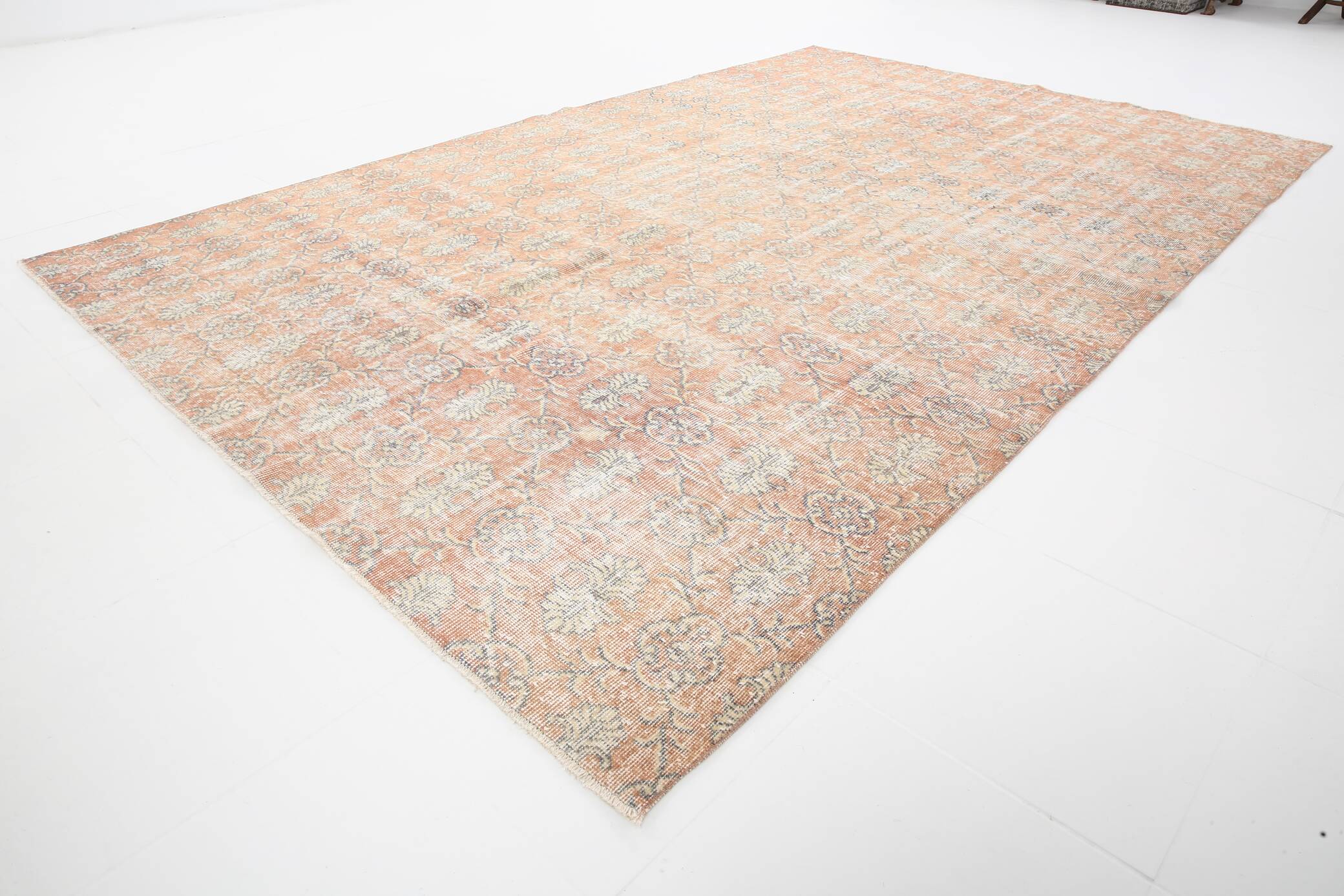 7x11 Muted Orange Classic Vintage Rug, 217x336Cm