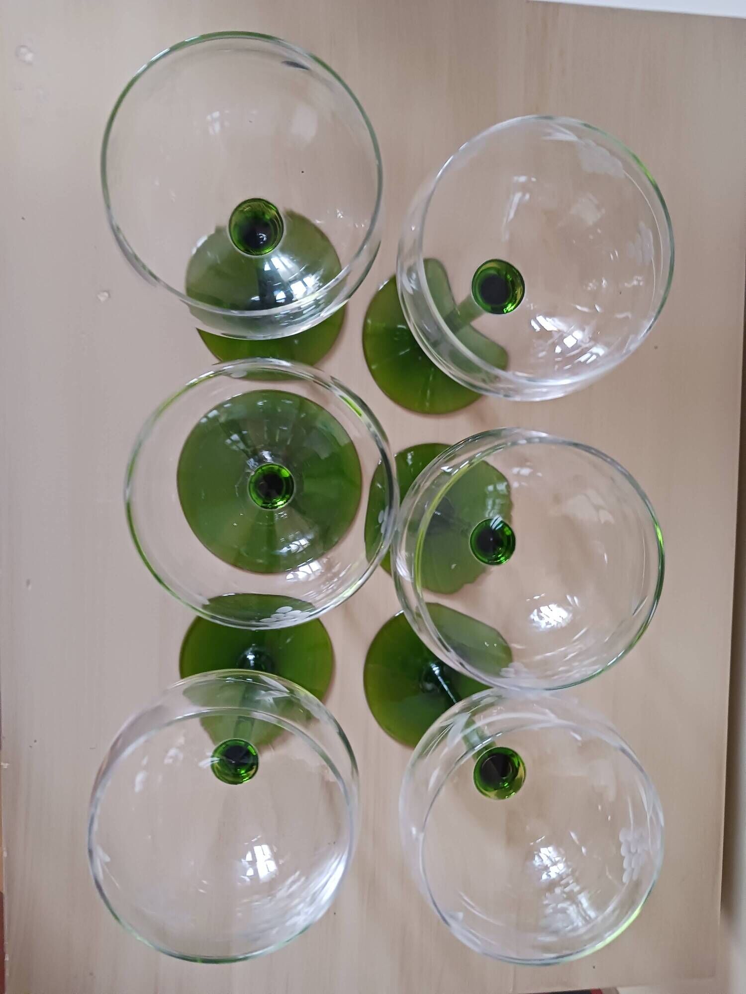 White wine glasses in crystal.