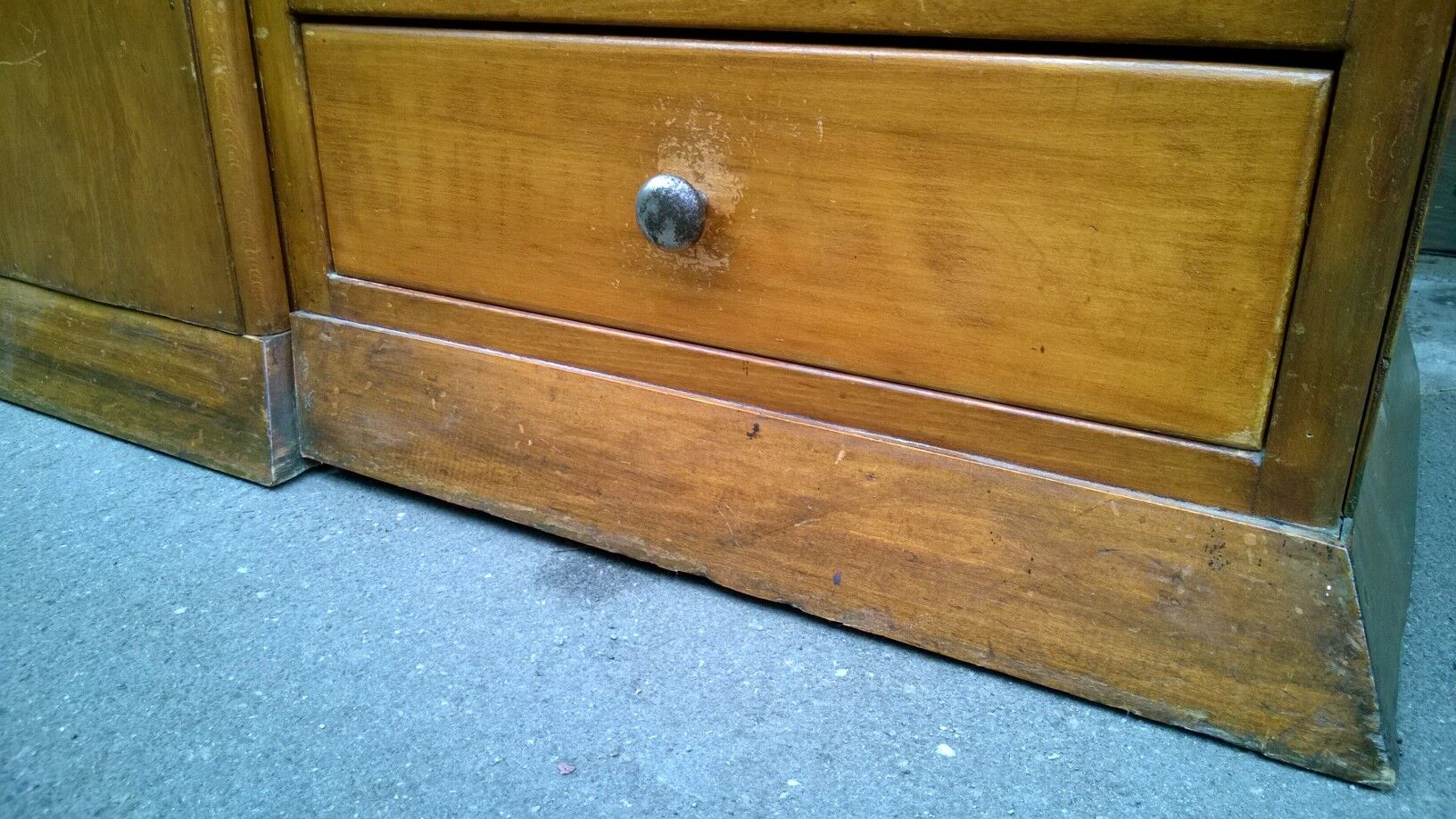Wardrobe asymmetrical year 30