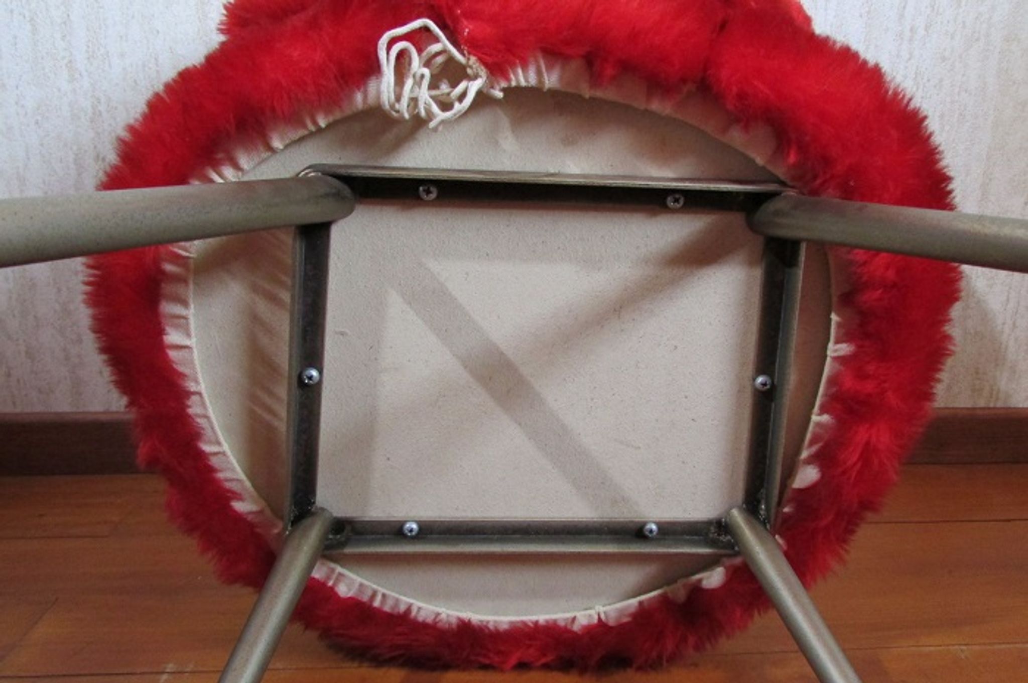Chaise moumoute vintage