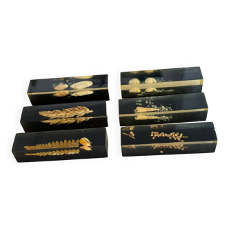 Resin knife holder