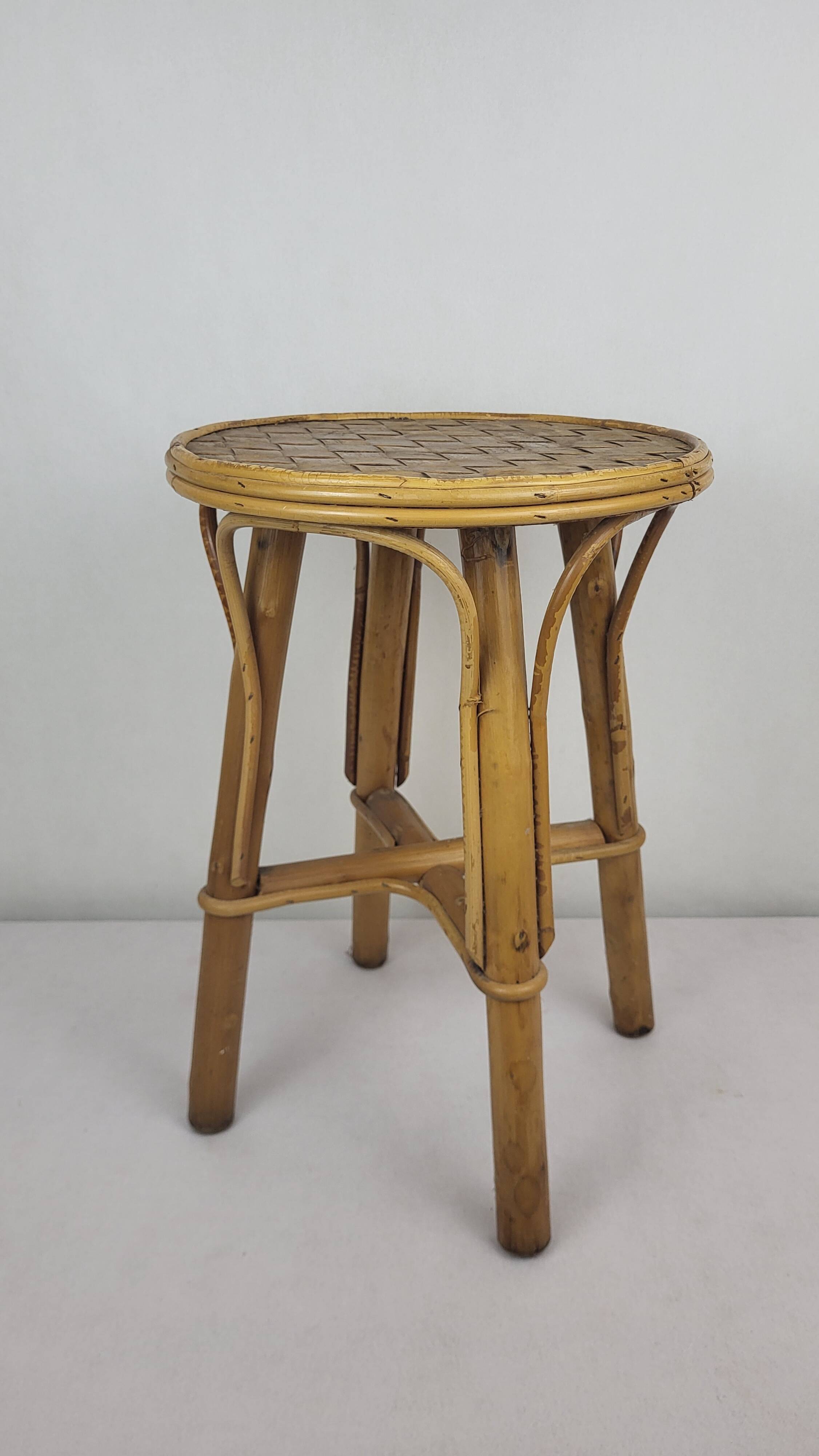 Vintage 1970s rattan stool / pedestal table