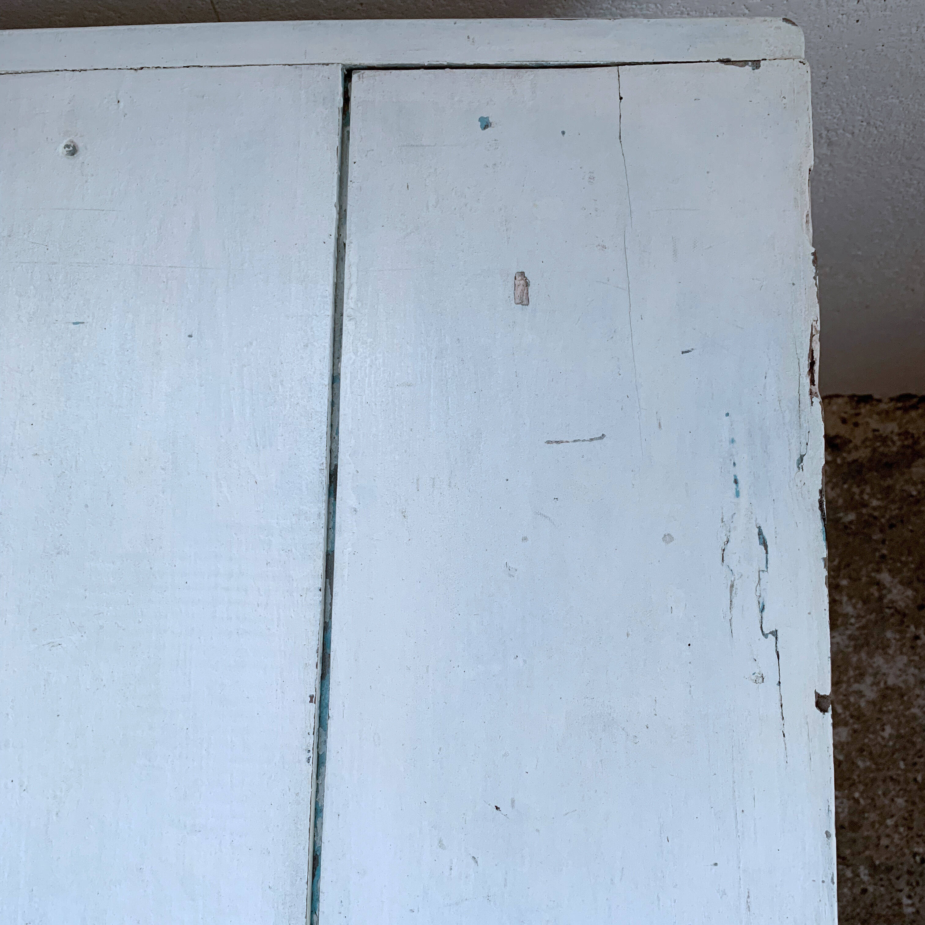 Desk table in its original white