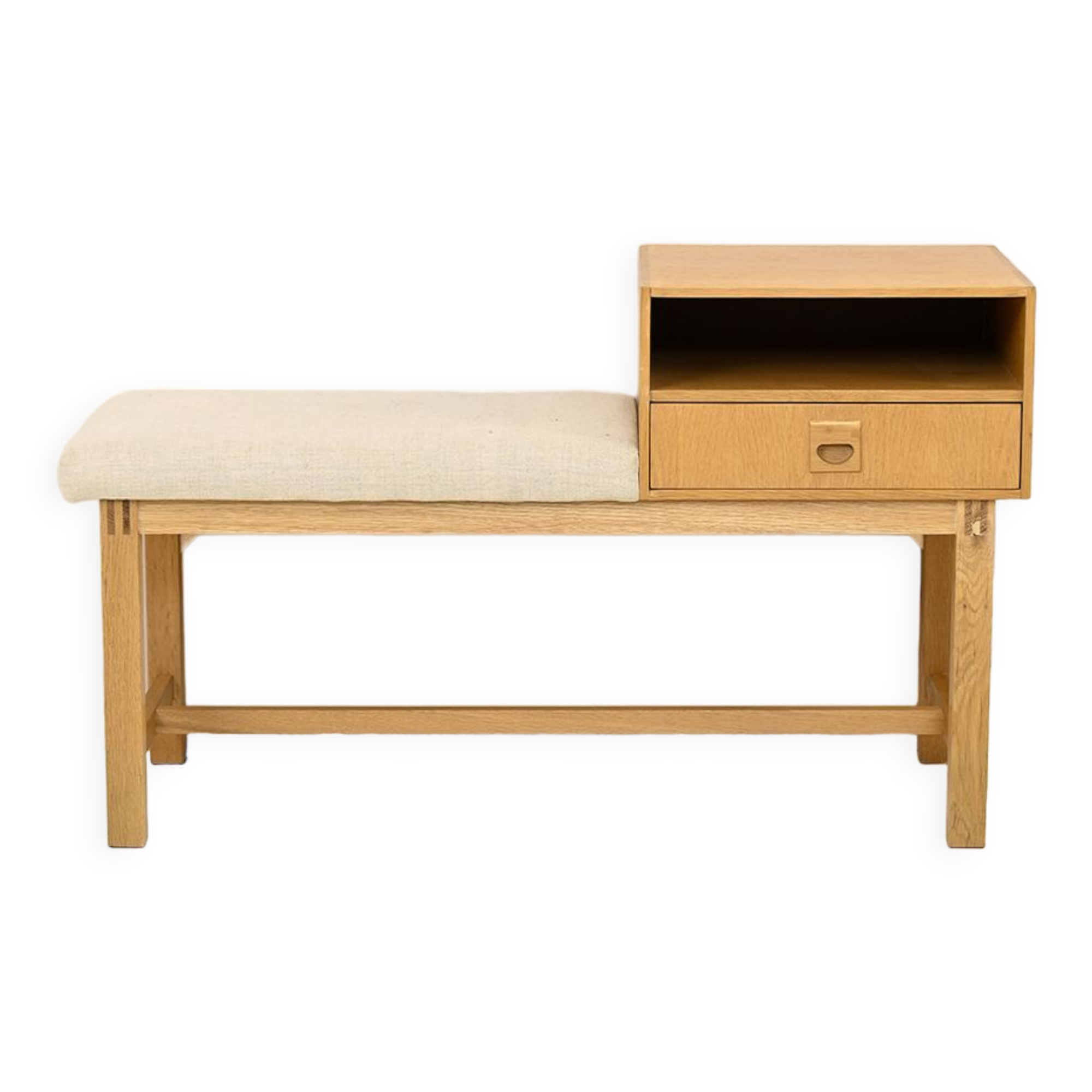 Oak 'gossip chair' bench