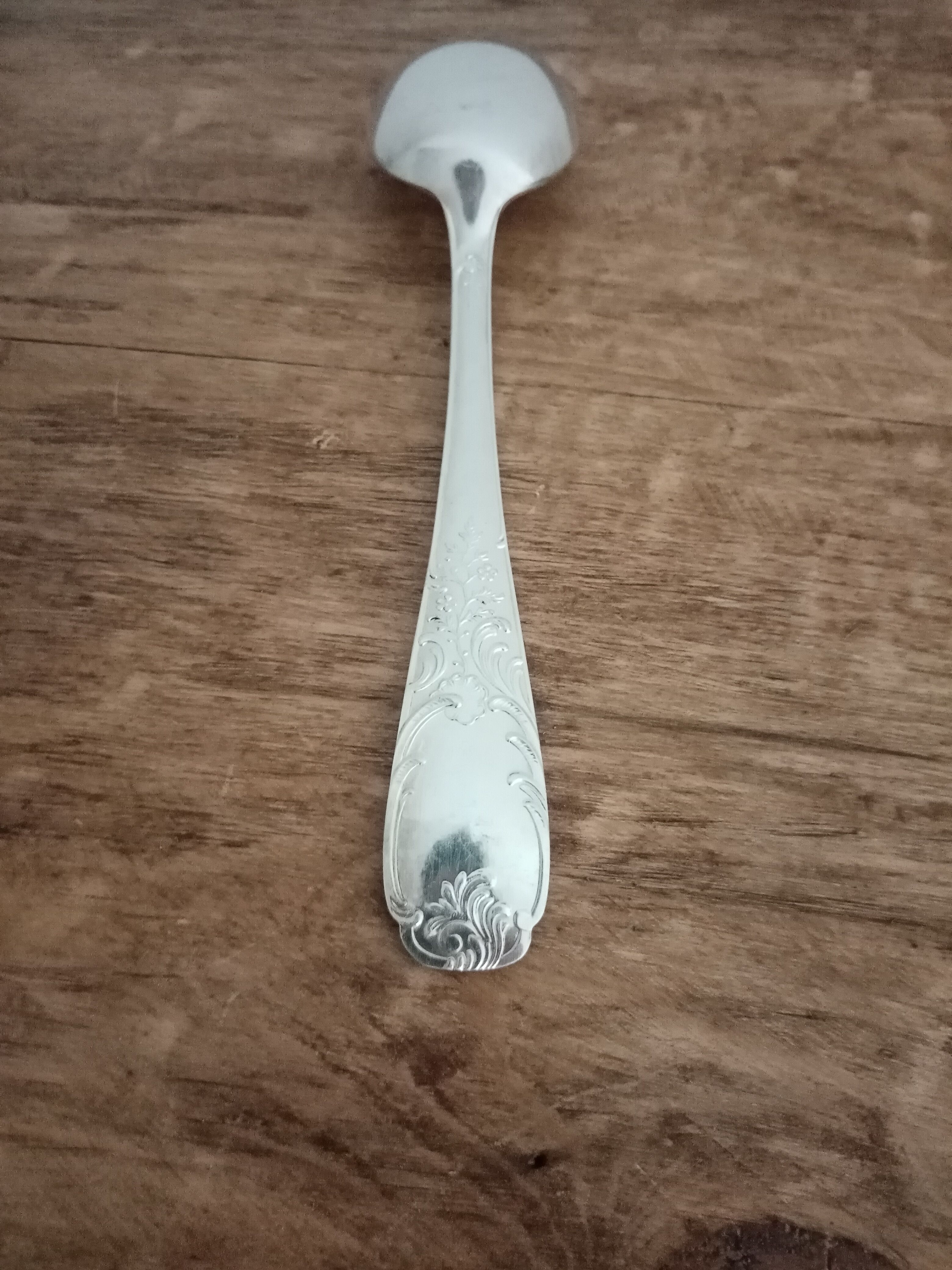 Housewife 61 pieces in silver metal decors rocaille hallmark 84 gr