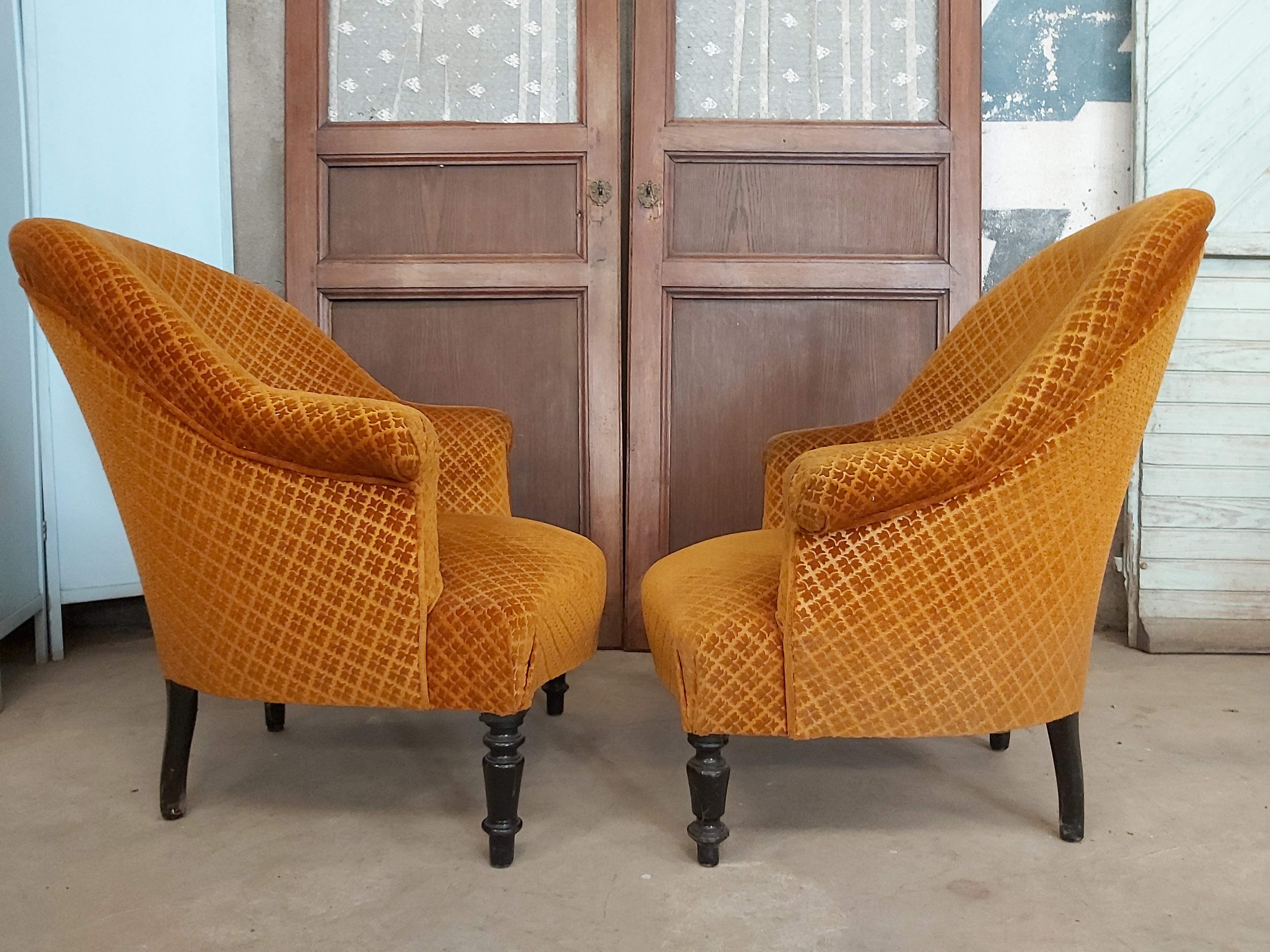 Pair of orange velvet toad armchairs