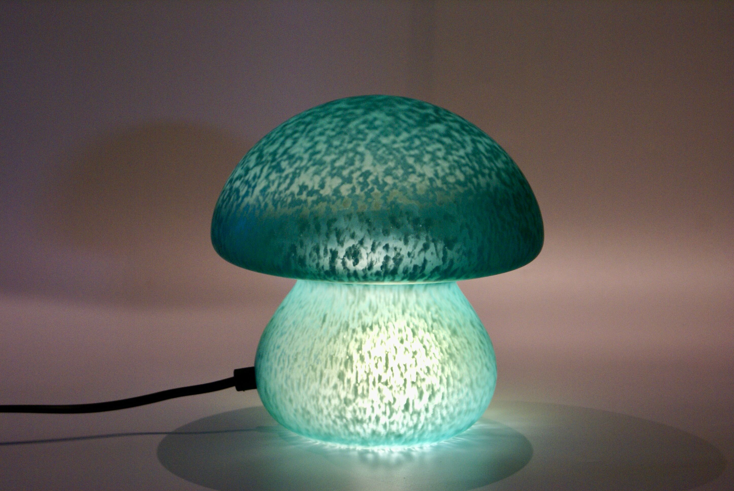 Lampe en verre en forme de champignon vert 1970