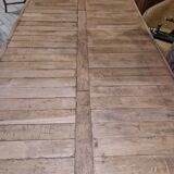 Table en bois et acier