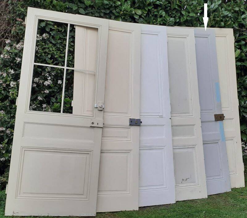 Communication door h221xL90cm old paneled, molded, interior