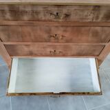 Commode patinée