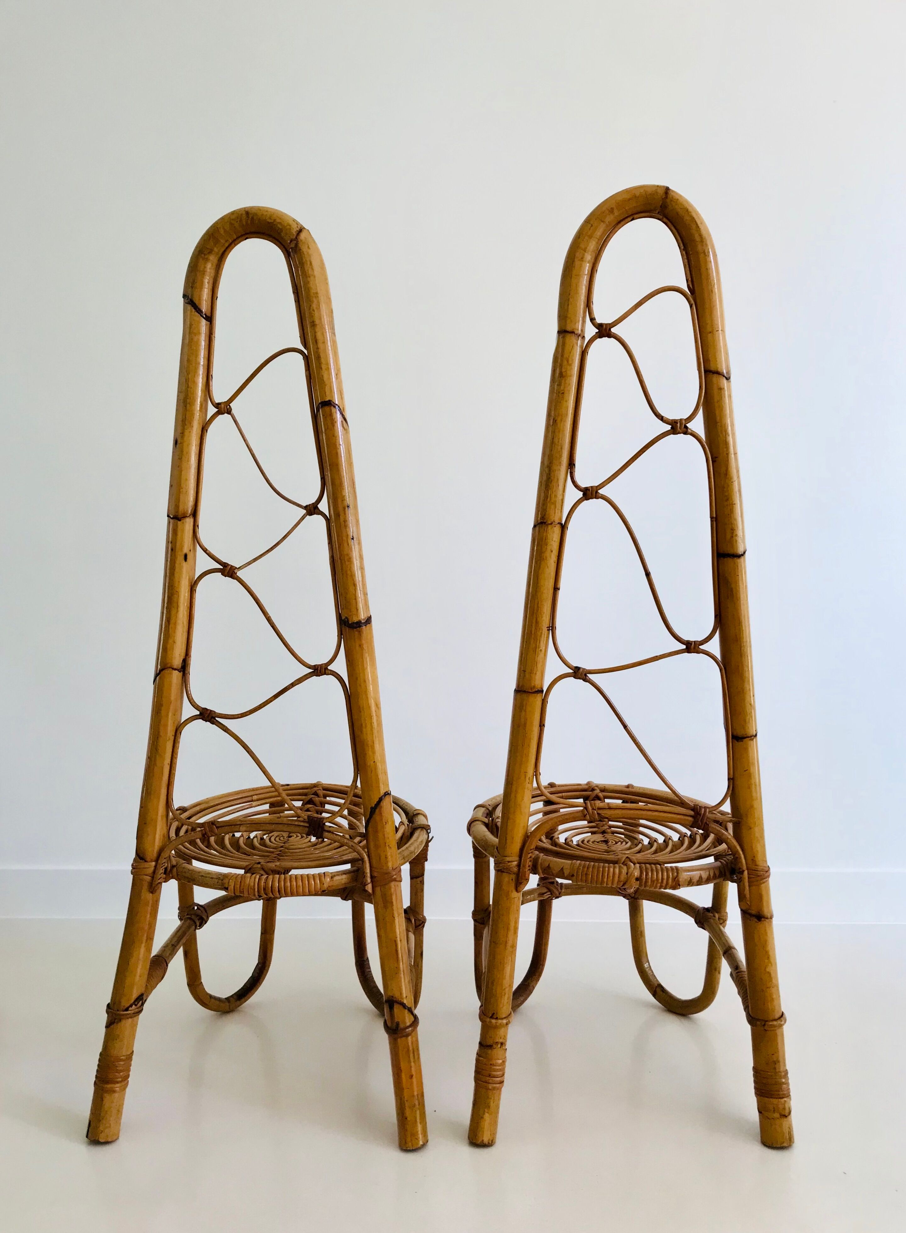 Pair of rattan chairs with high backrests, Italy 60s