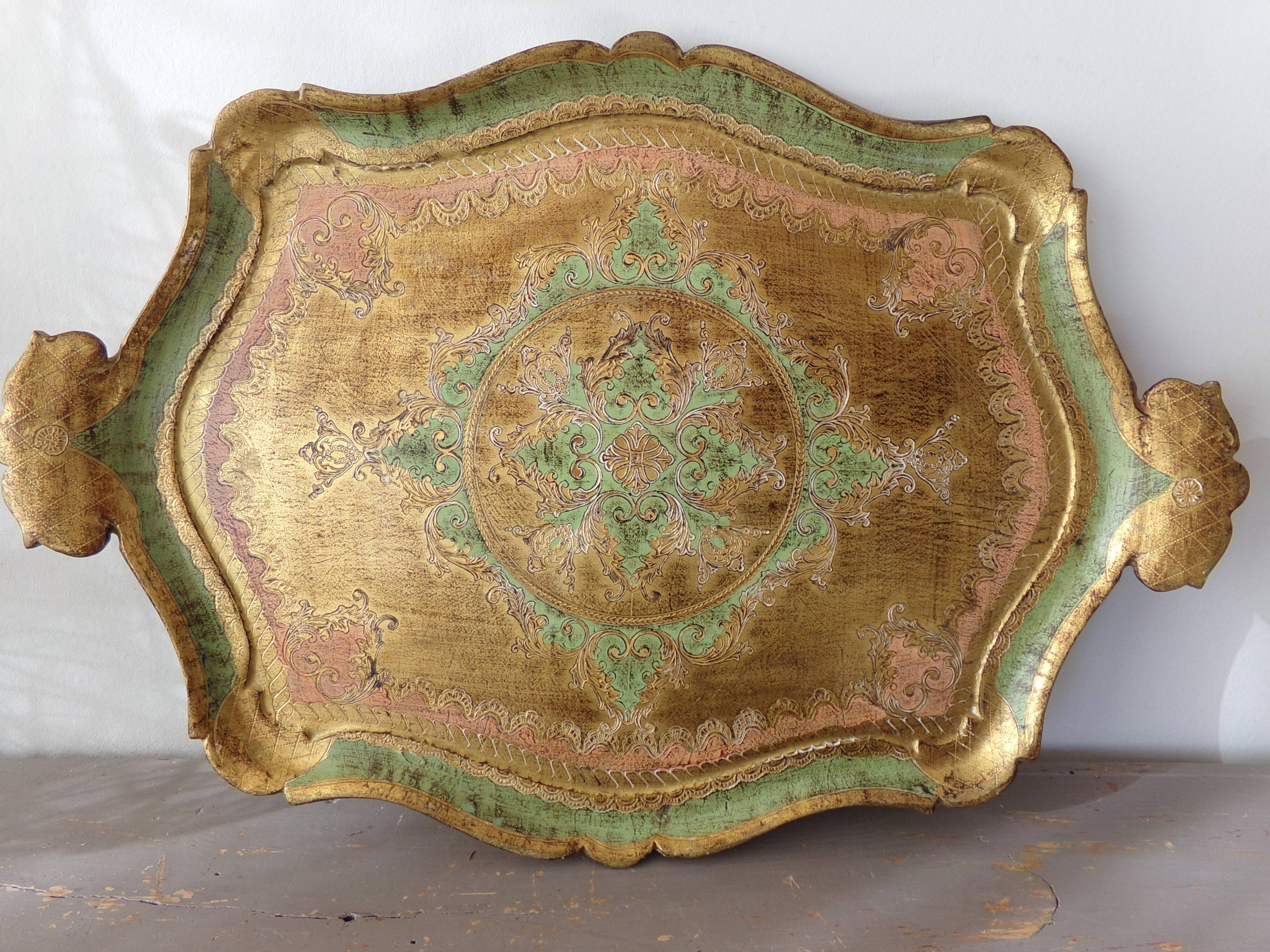 Florentine service tray made of hand-painted wood
