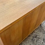 1970s chest of drawers in oak, brass and off-white veneer