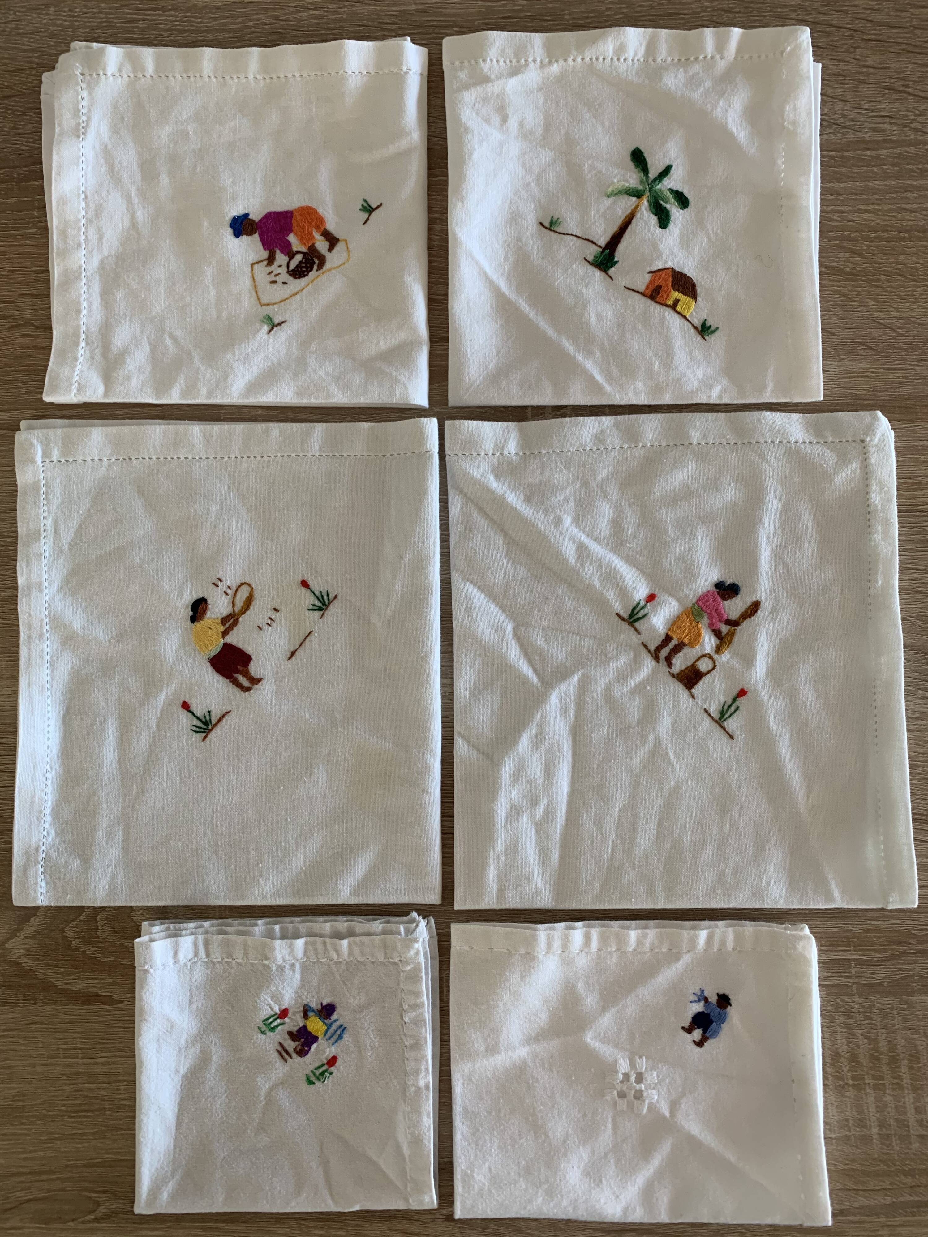 Lot 6 serviettes vintages broderies