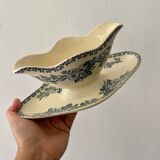 Old sauce pot in iron earth, Guadeloupe model of Saint amand