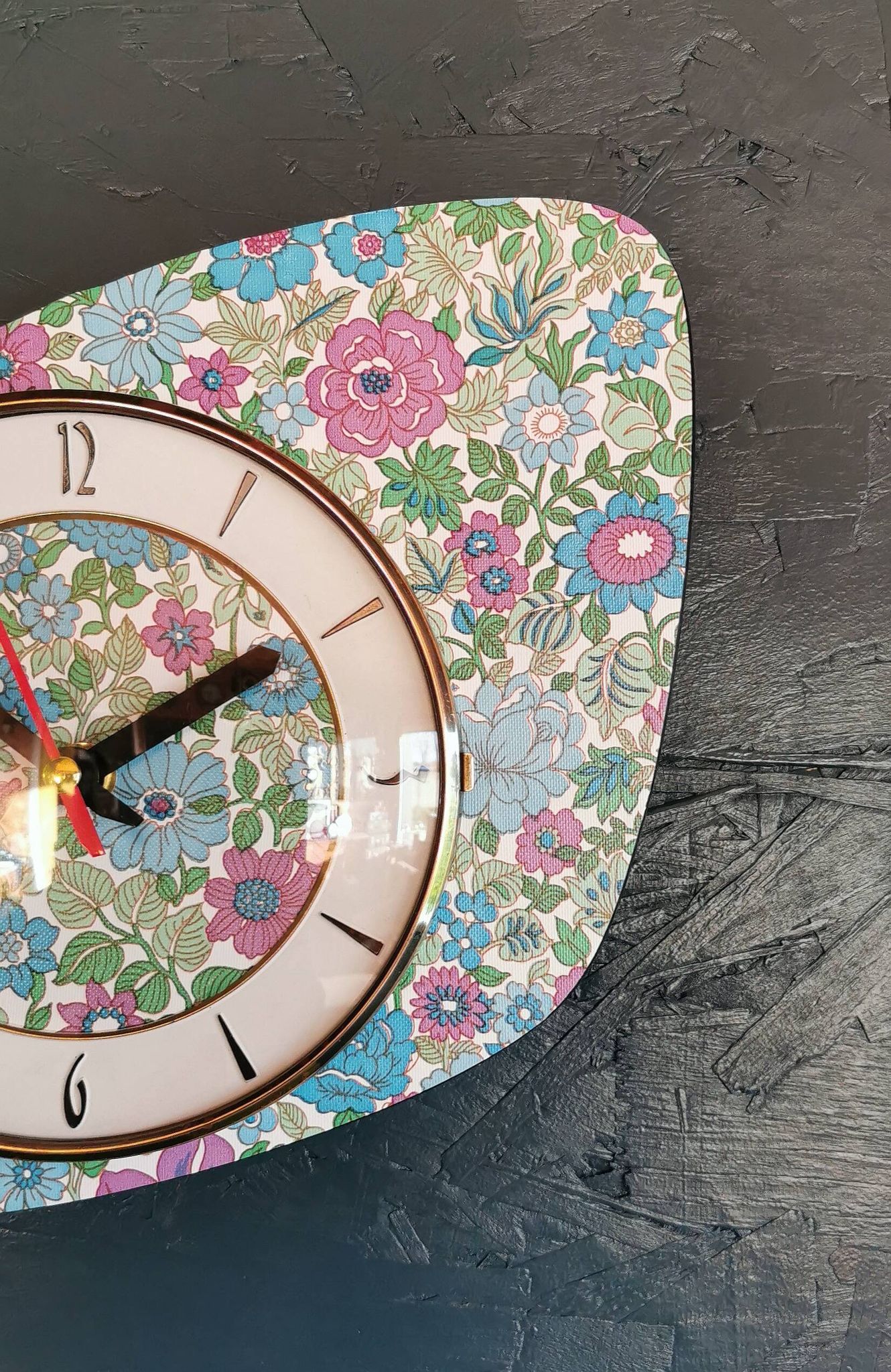 Vintage formica clock silent asymmetrical wall pendulum "Flowered blue purple"