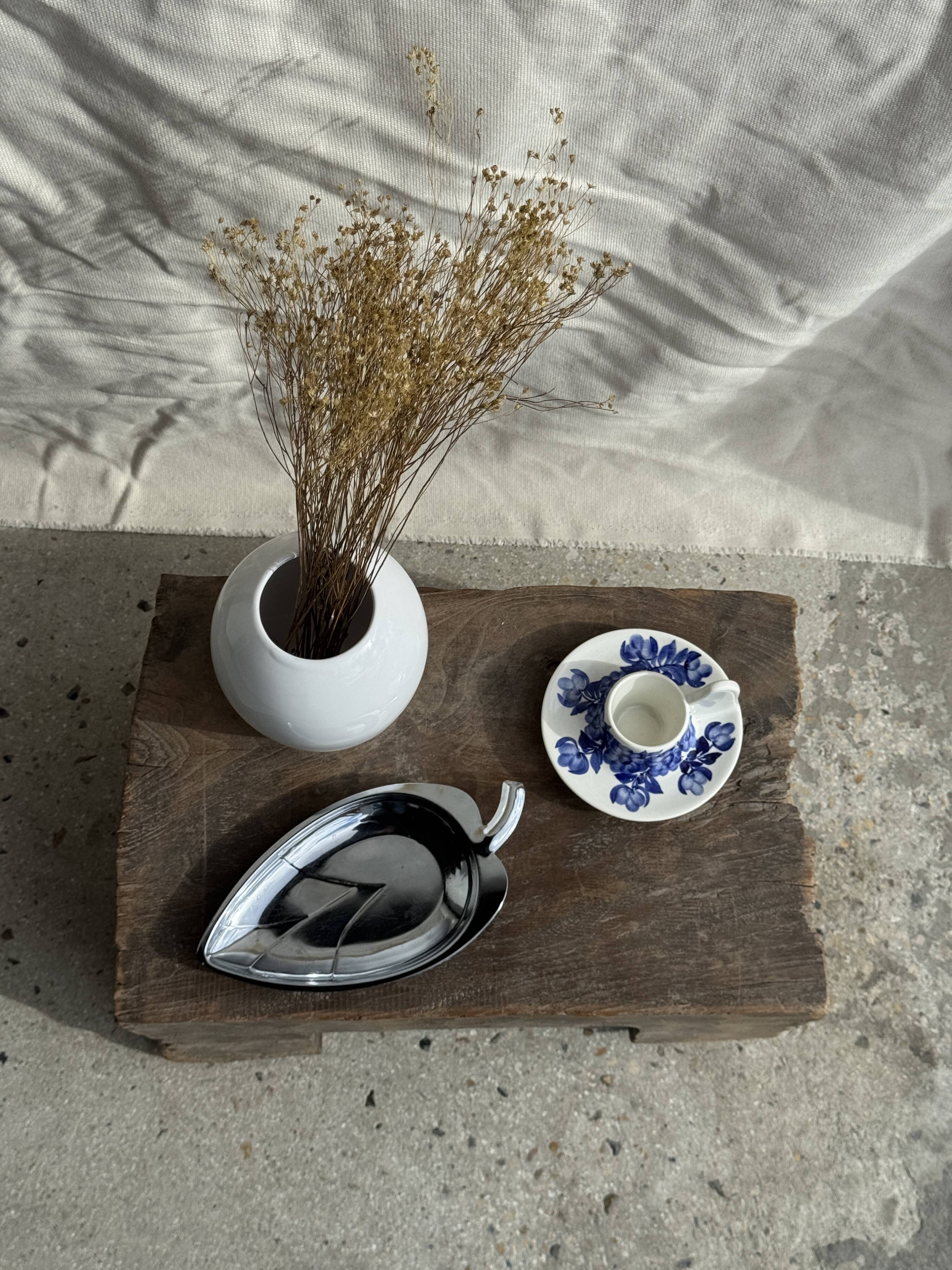 Vintage blue and white hand-held egg cup Poland D13