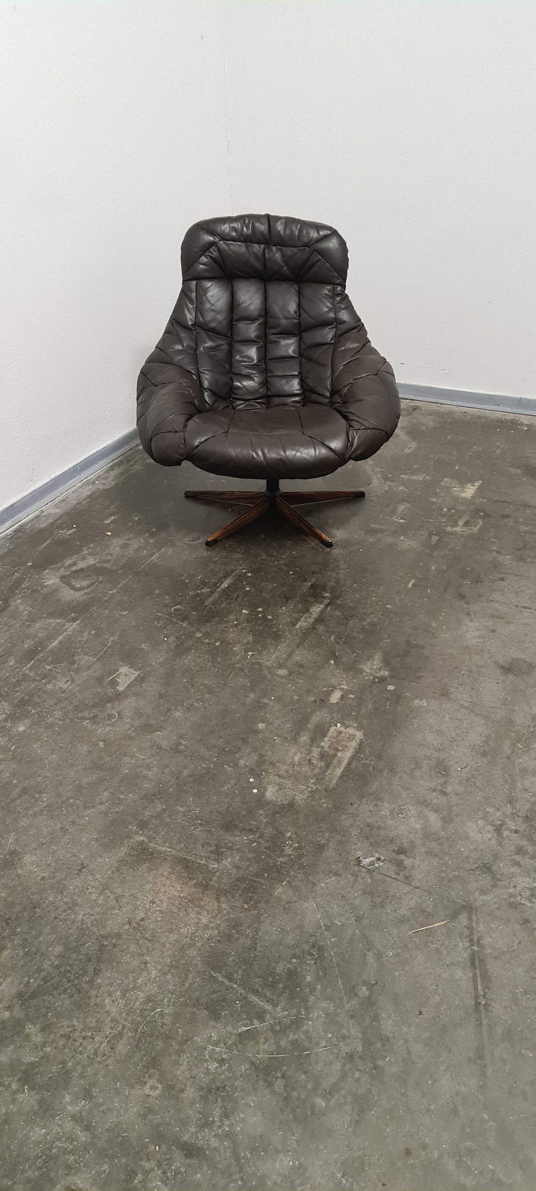 Vintage Danish design arm chair by Bramin