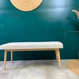 Scandinavian-line bench