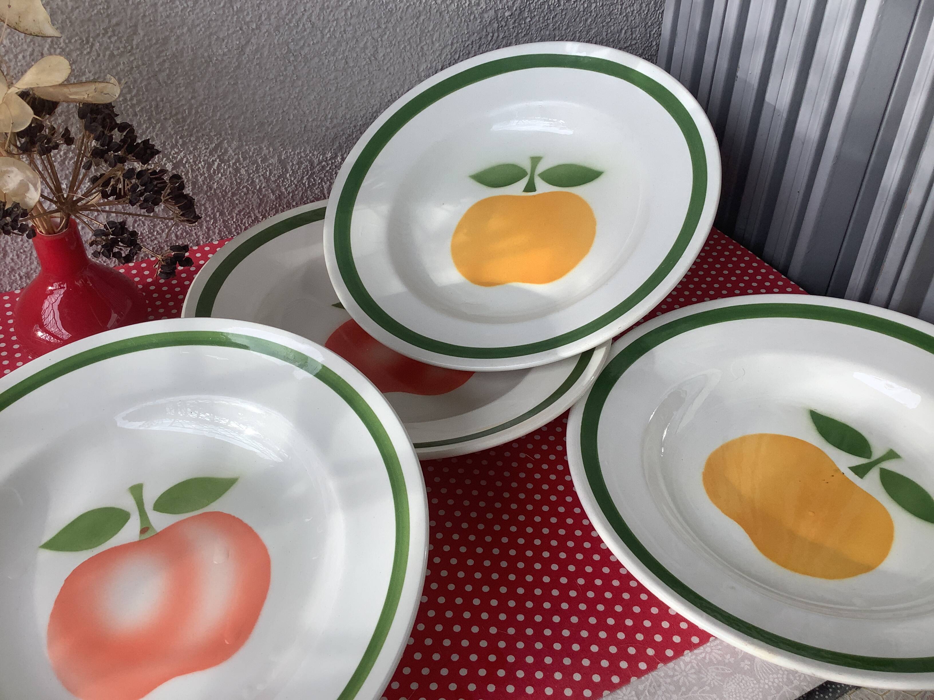 Vintage Moulin des loups Orchies apple plates - grand feu decor - 4 pieces