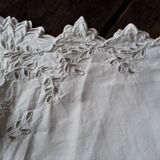 Square tablecloth old white lace Richelieu
