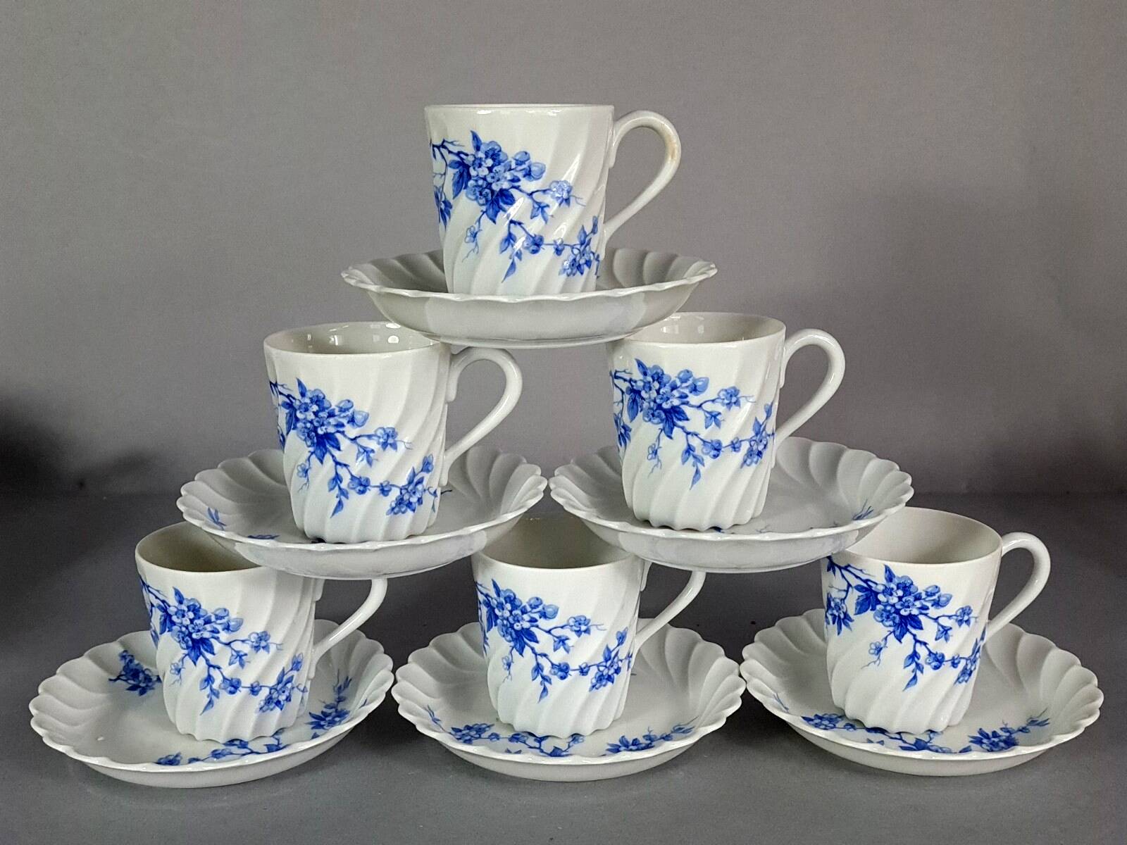 6 Haviland Limoges porcelain coffee cups and saucers C640