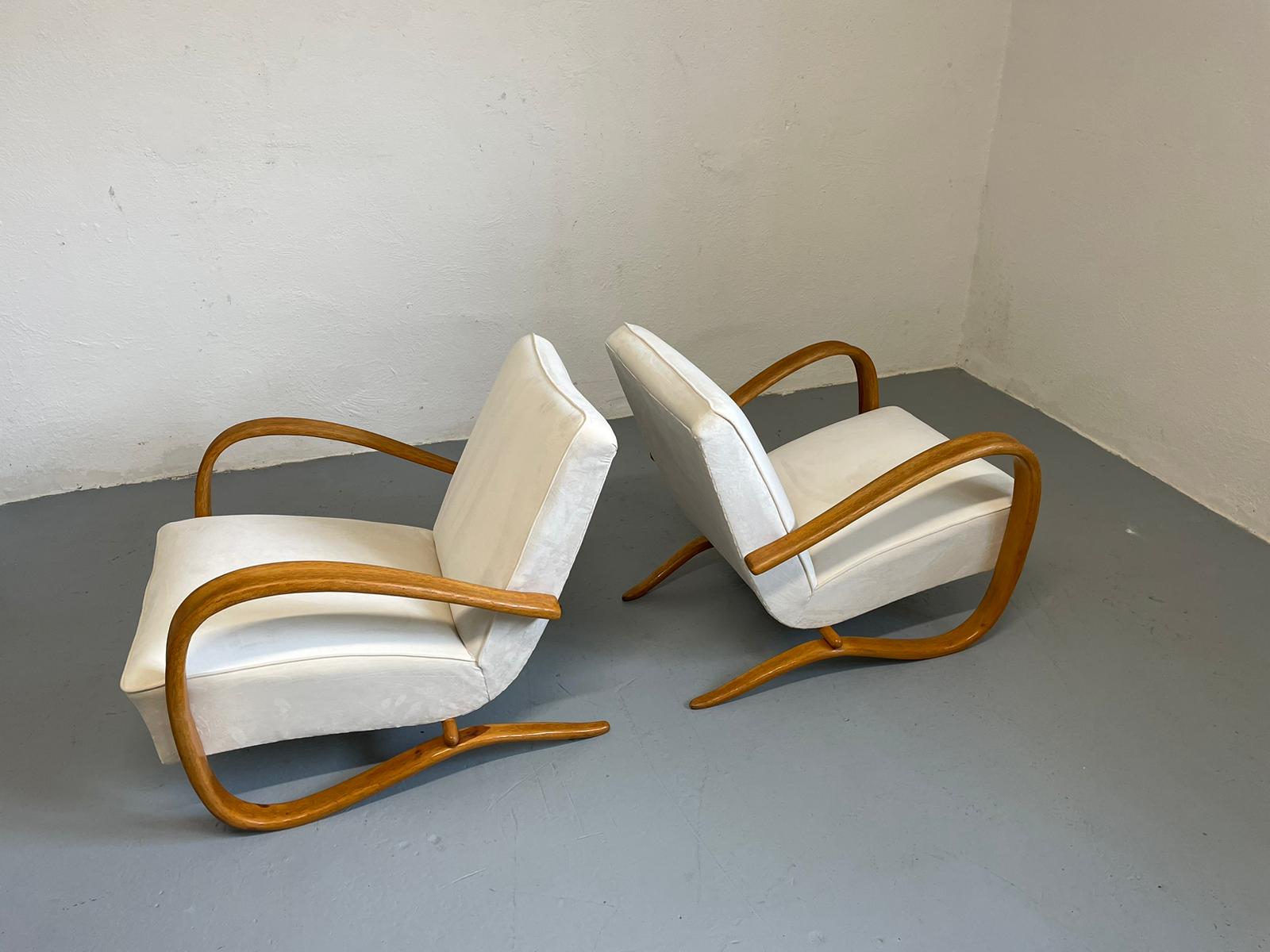 Set of armchairs Halabala H269