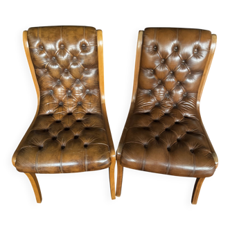 Chaises anglaises Chesterfield