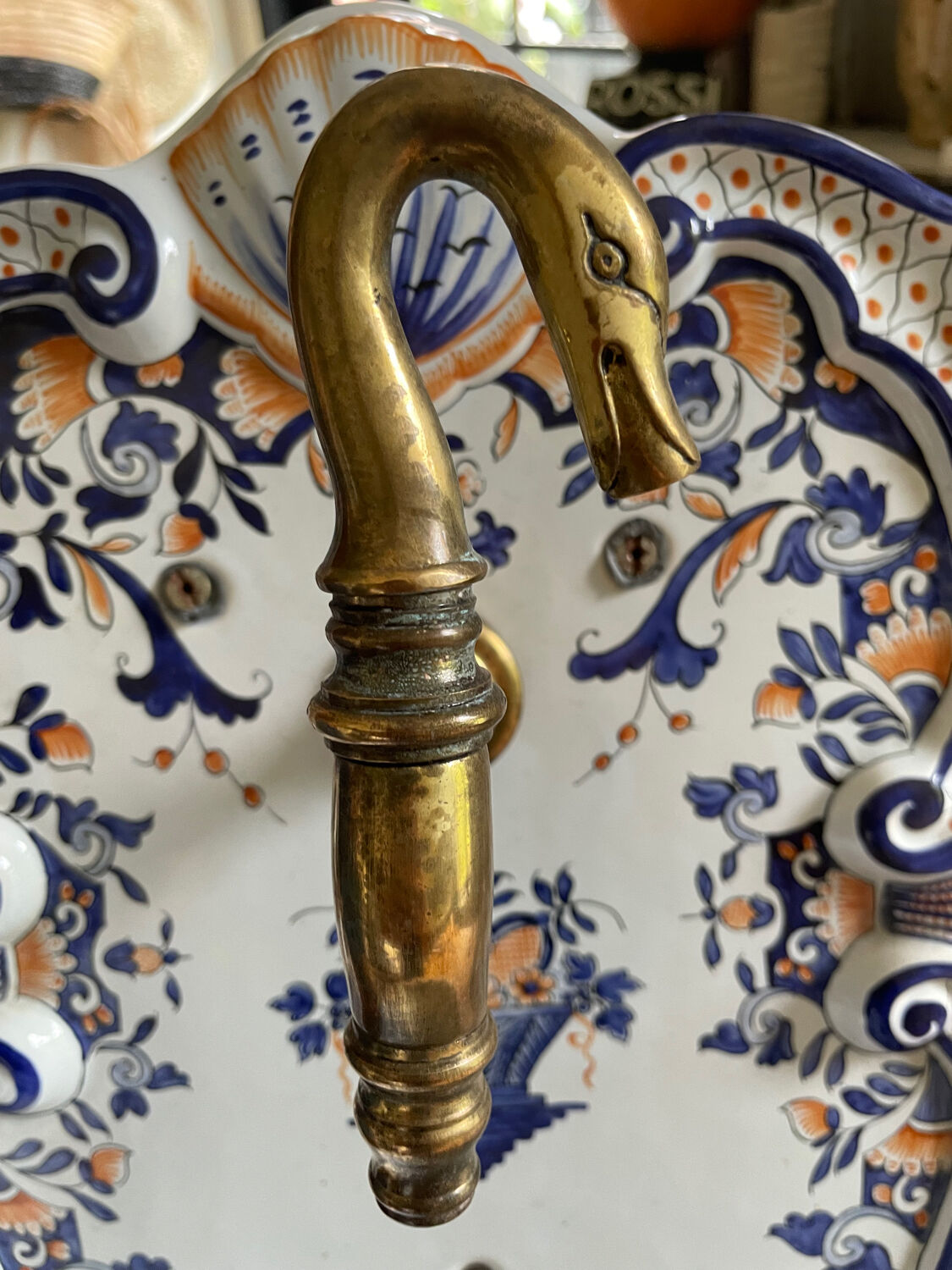 Old hand wash Old Rouen