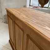 Pine shopping counter